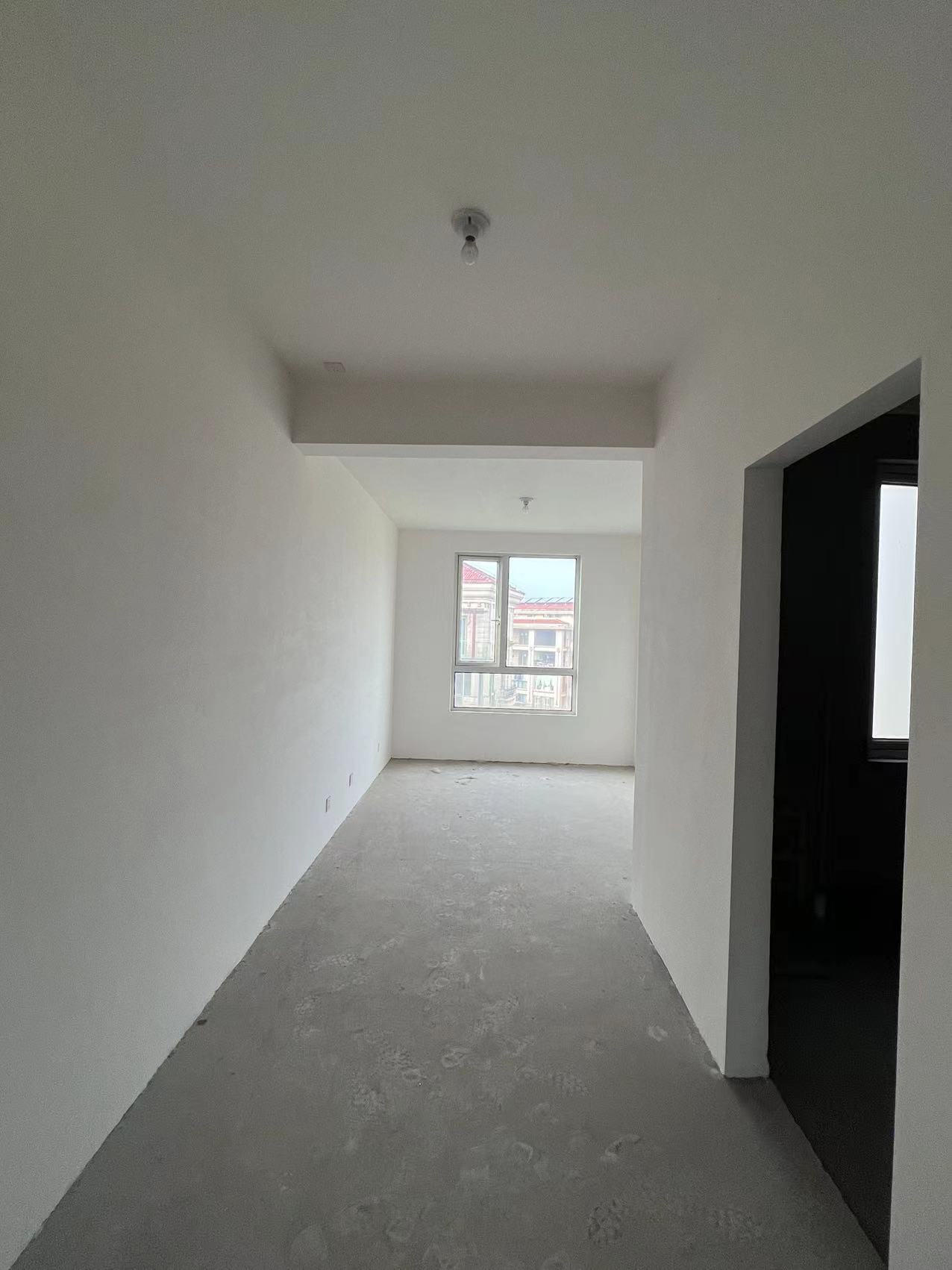 军山花园 4室2厅2卫 300m&sup2;