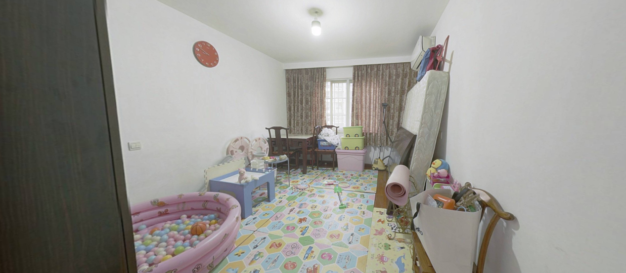 尚德城邦 3室2厅2卫 135m&sup2;