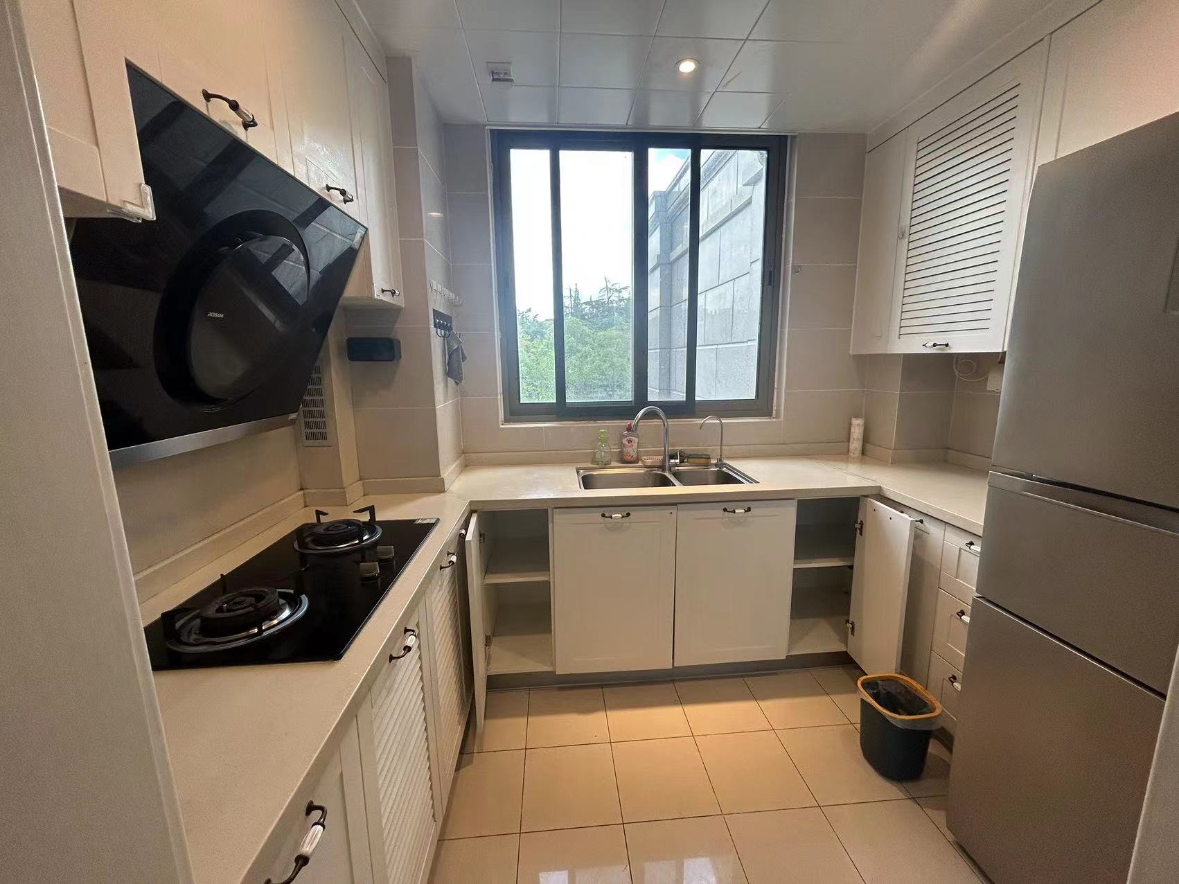 公馆1895 3室2厅1卫 117.00m&sup2;