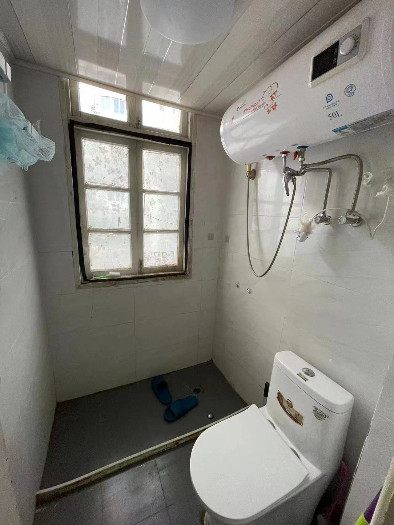 南川园新村 2室1厅1卫 65m&sup2;