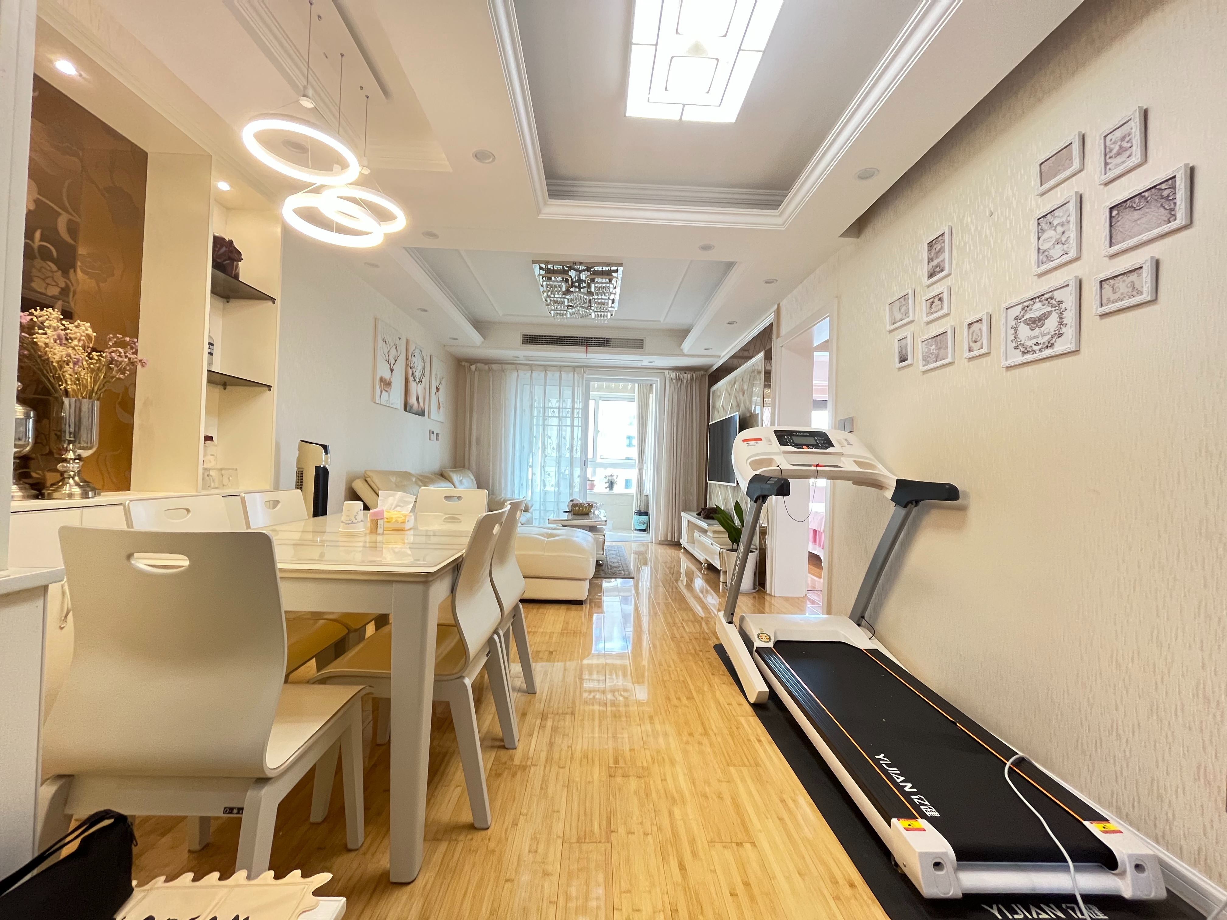 世茂公元 3室2厅1卫 89m&sup2;