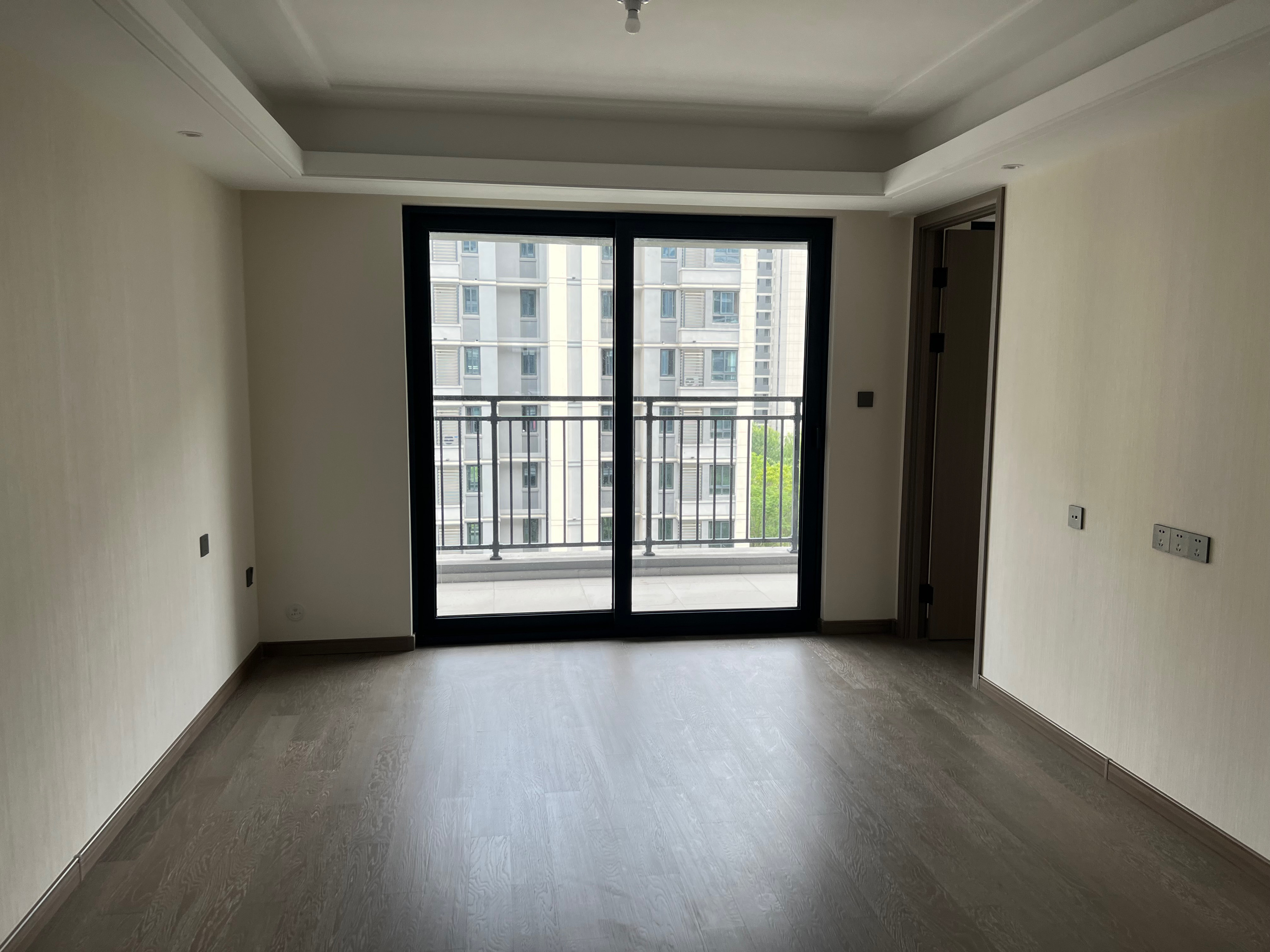 万科未来之光 3室2厅1卫 100m&sup2;