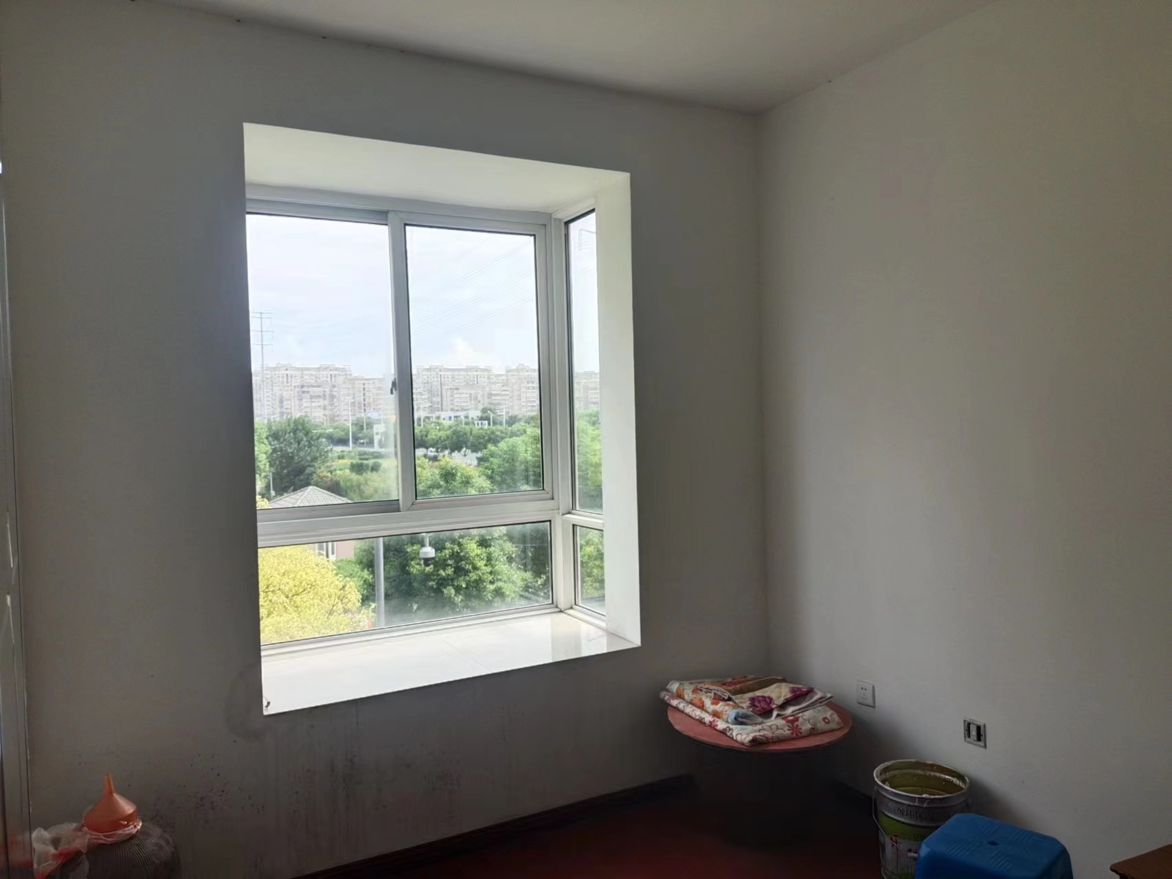 天虹苑 3室2厅1卫 109m&sup2;