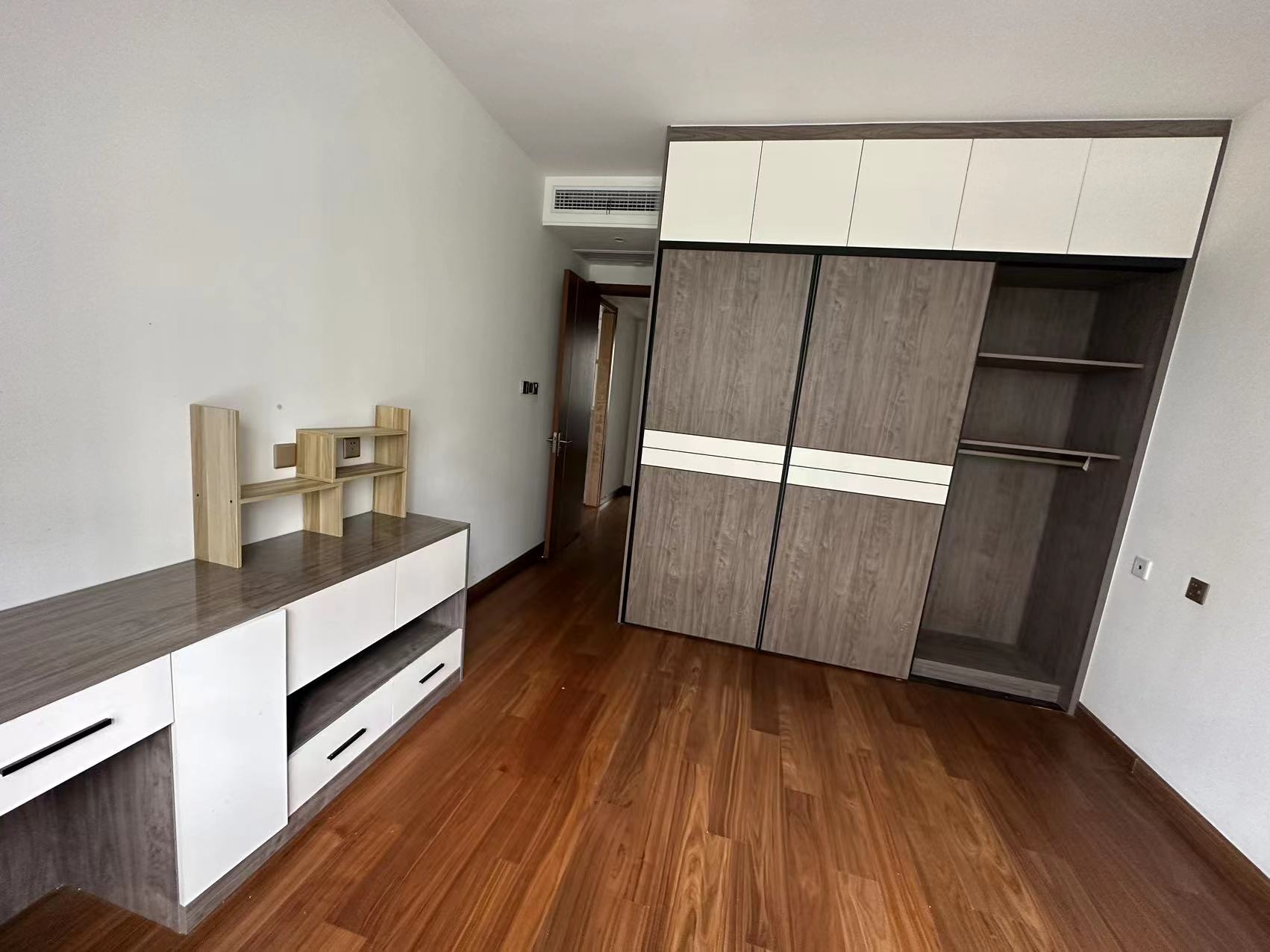 观澜台 3室2厅2卫 120m&sup2;