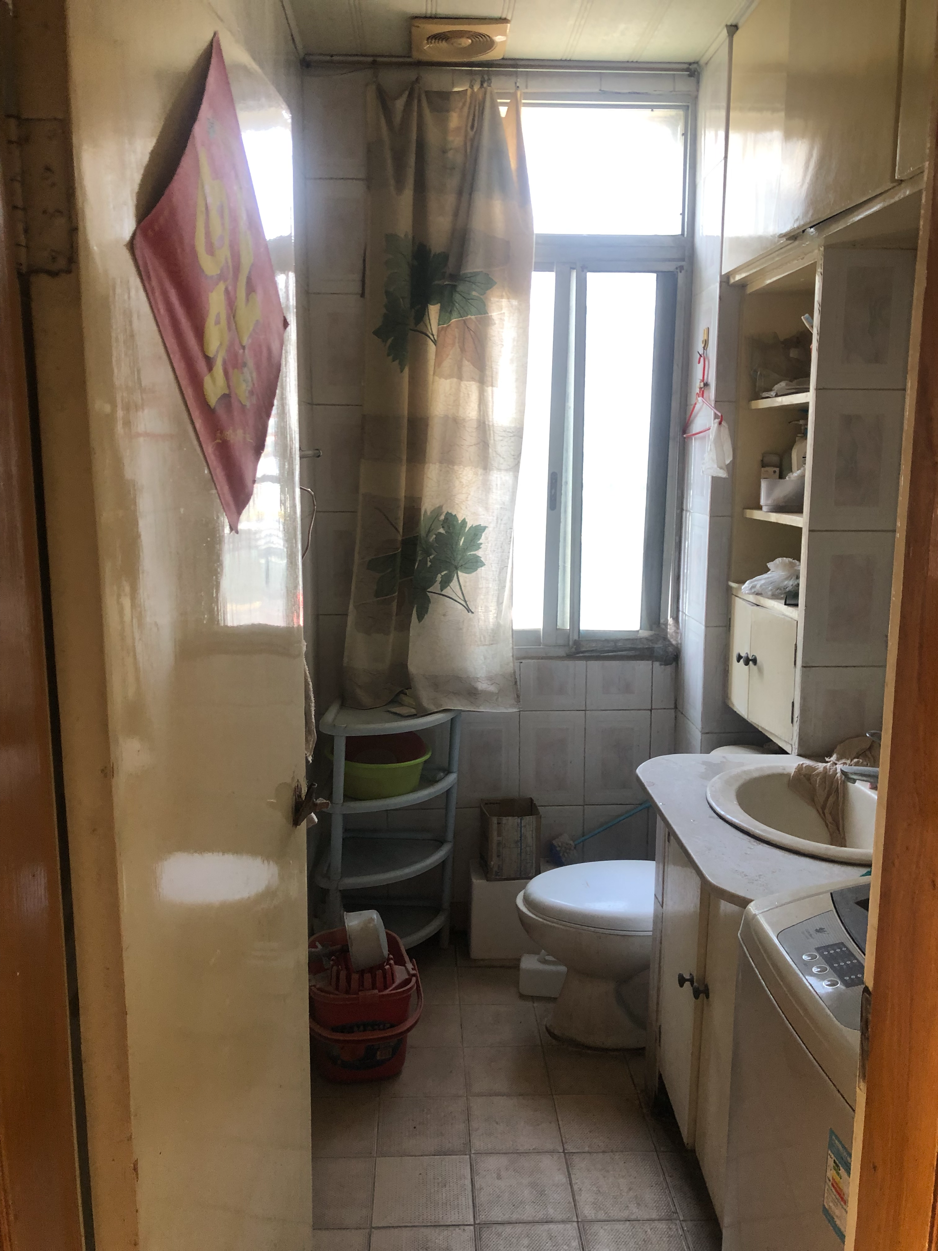 银花苑 3室2厅1卫 137m&sup2;