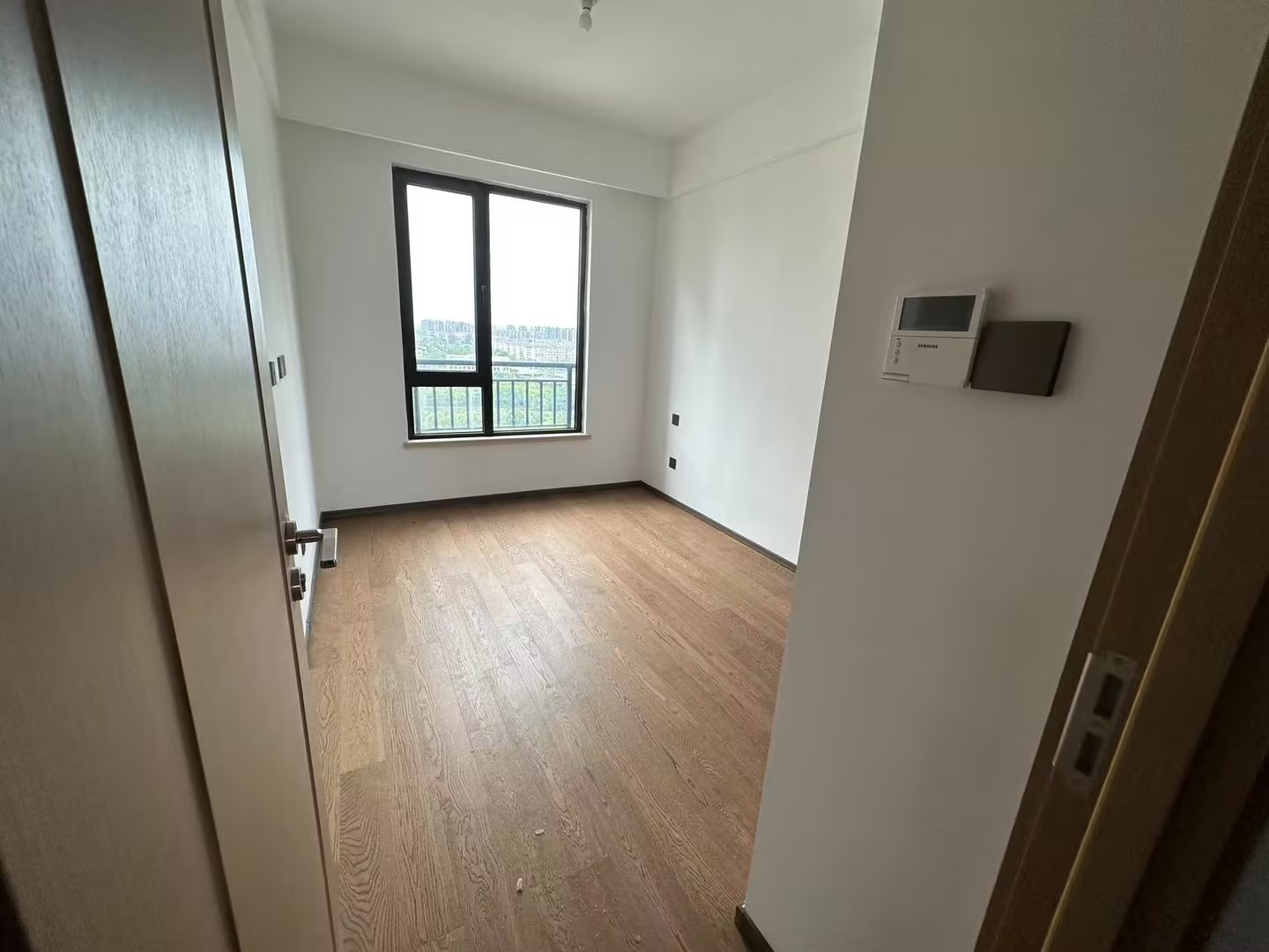 春风南岸西园 4室2厅2卫 140m&sup2;