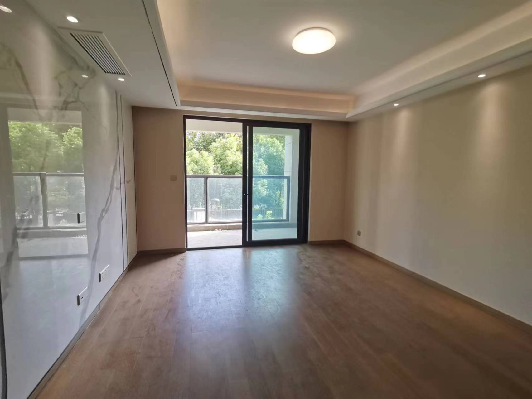 中海翠湖溪岸 3室2厅2卫 125m&sup2;