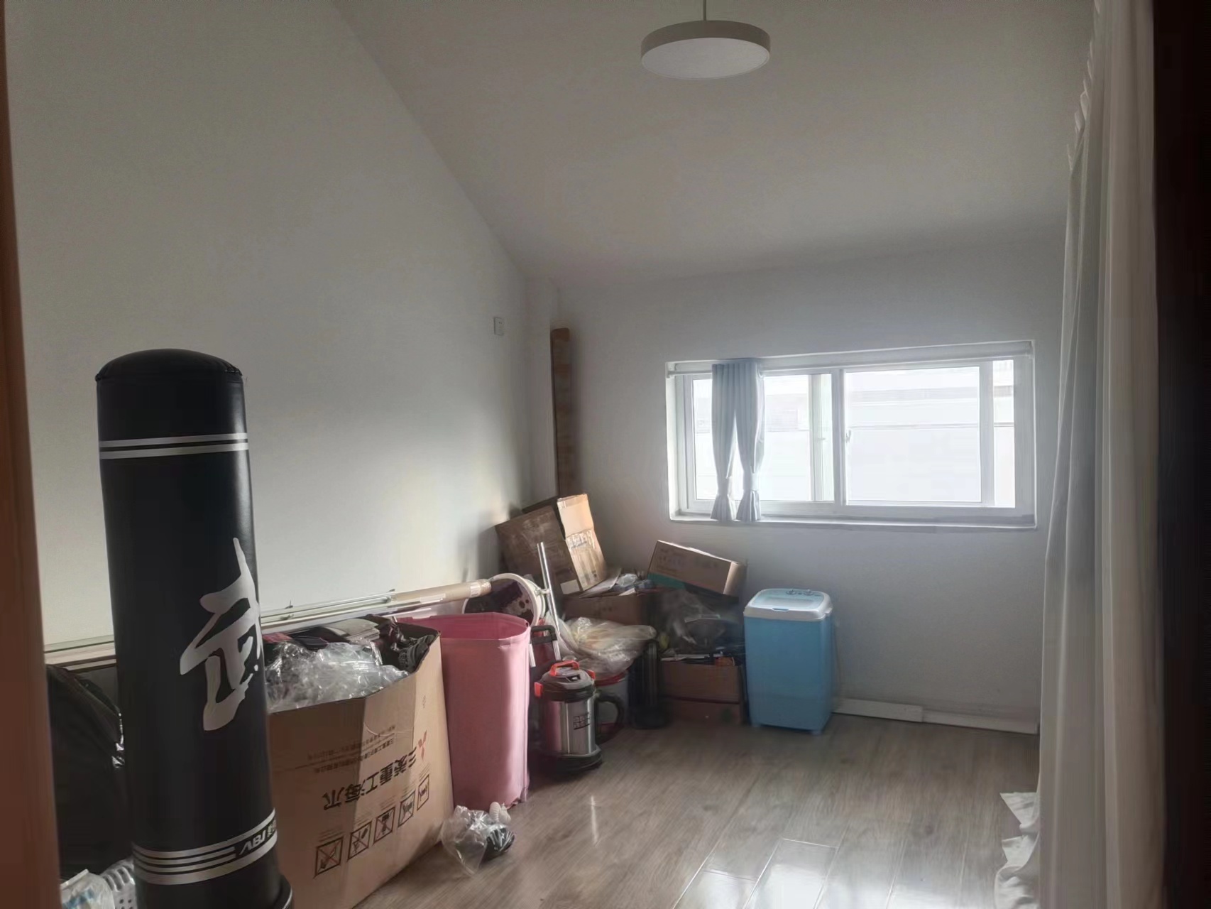 天晖苑 2室1厅1卫 90m&sup2;