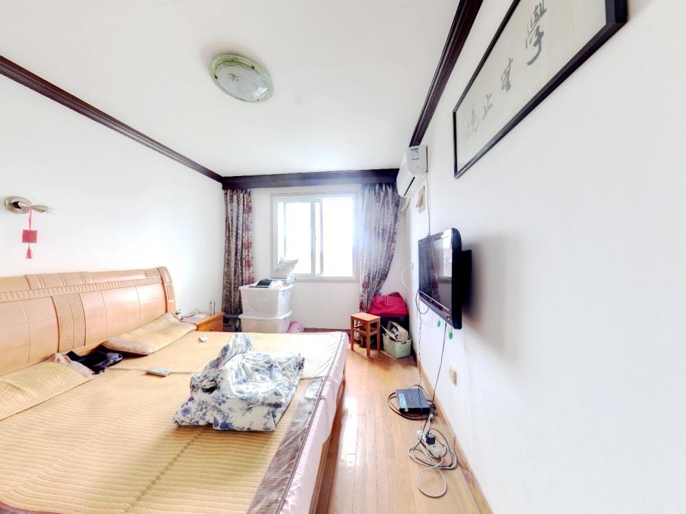 人民中路152号小区 3室1厅1卫 107.64m&sup2;