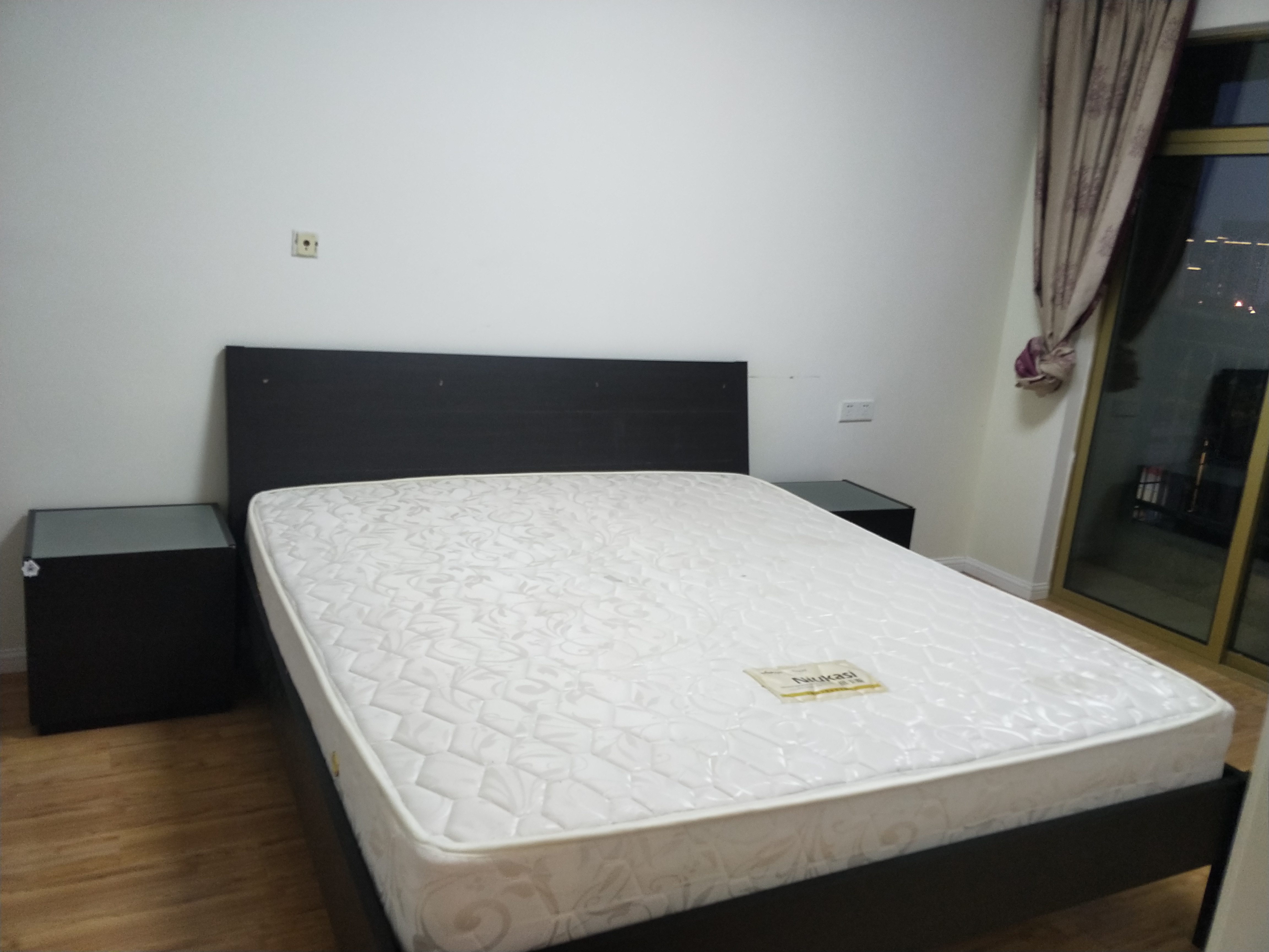 恒盛豪庭 2室1厅1卫 95m&sup2;