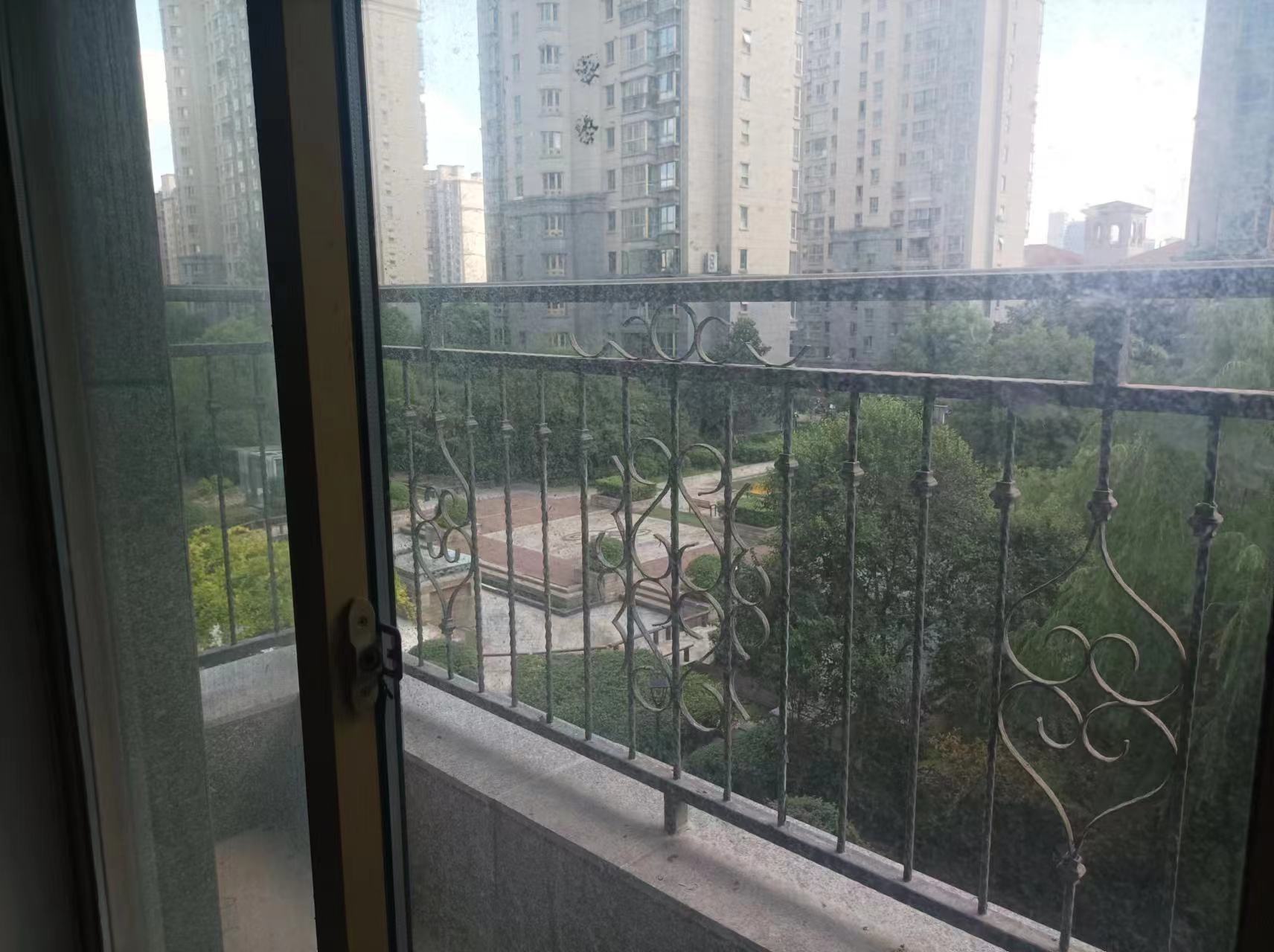恒盛豪庭 4室2厅2卫 169m&sup2;