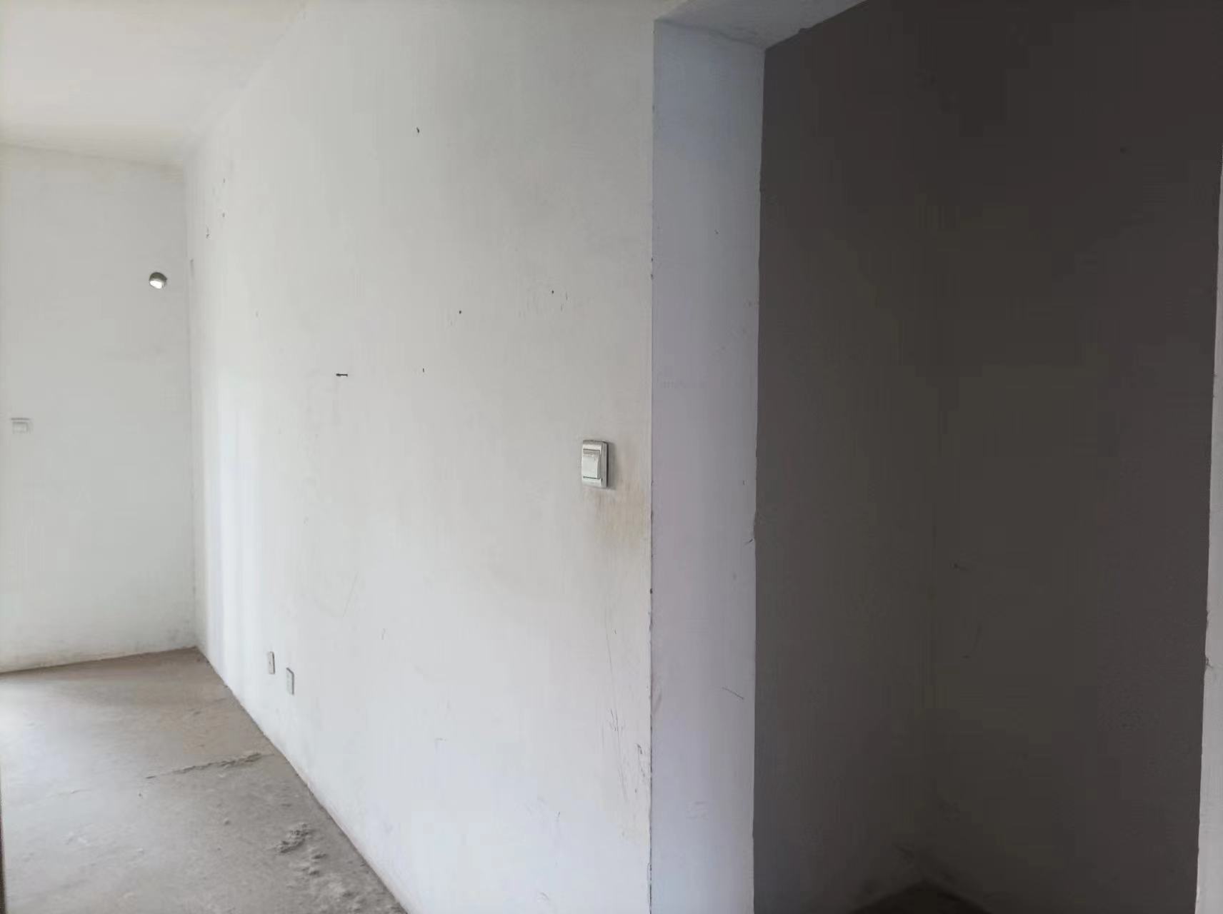 恒盛豪庭 4室2厅2卫 169m²