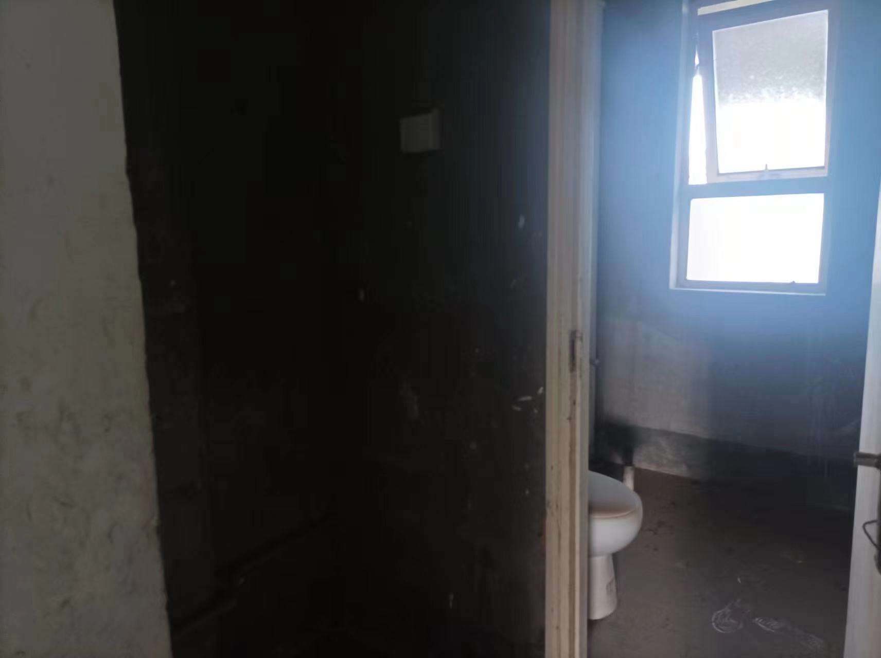 恒盛豪庭 4室2厅2卫 169m&sup2;