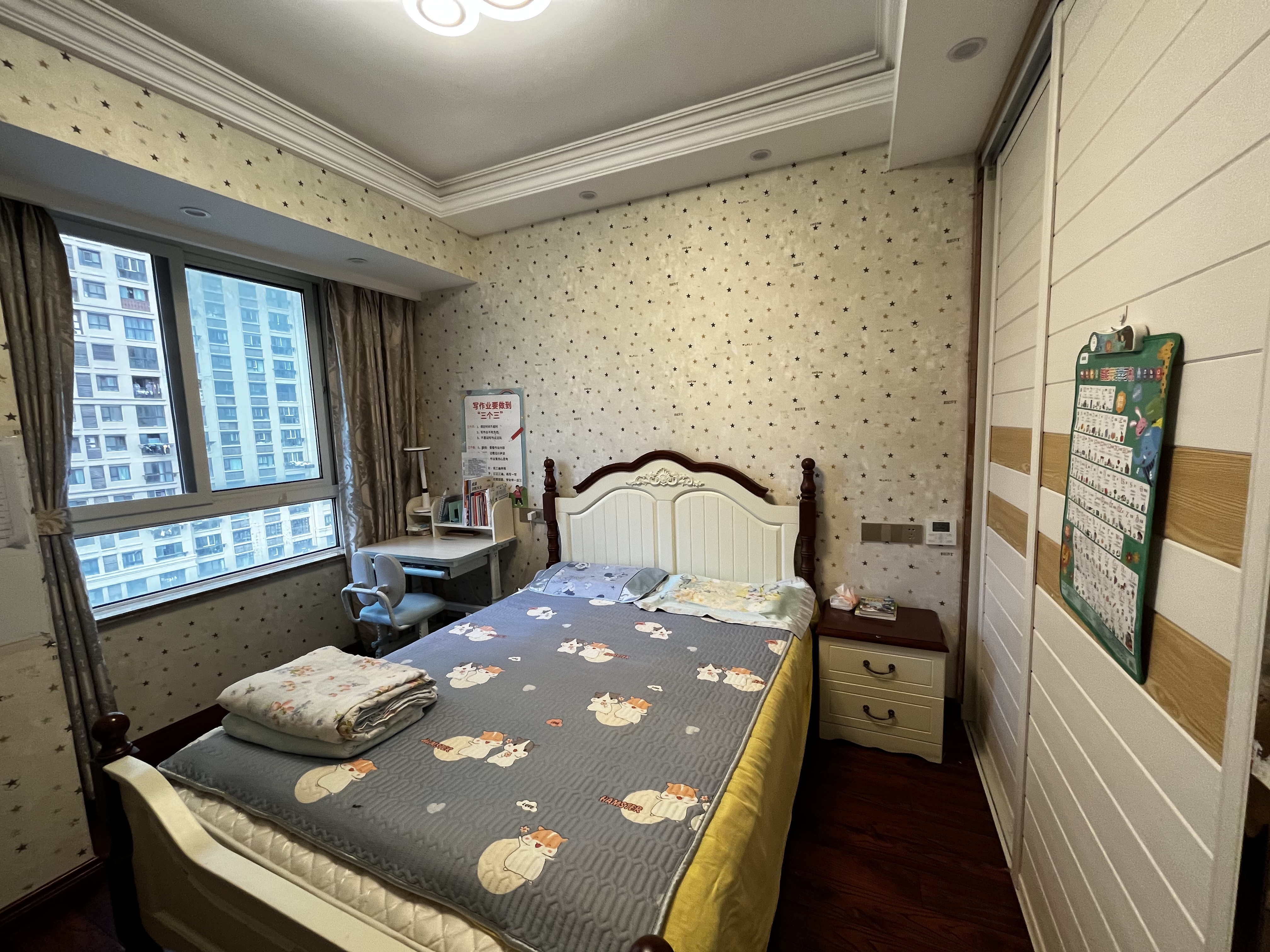 和融&bull;优山美地名邸 4室2厅2卫 184m&sup2;
