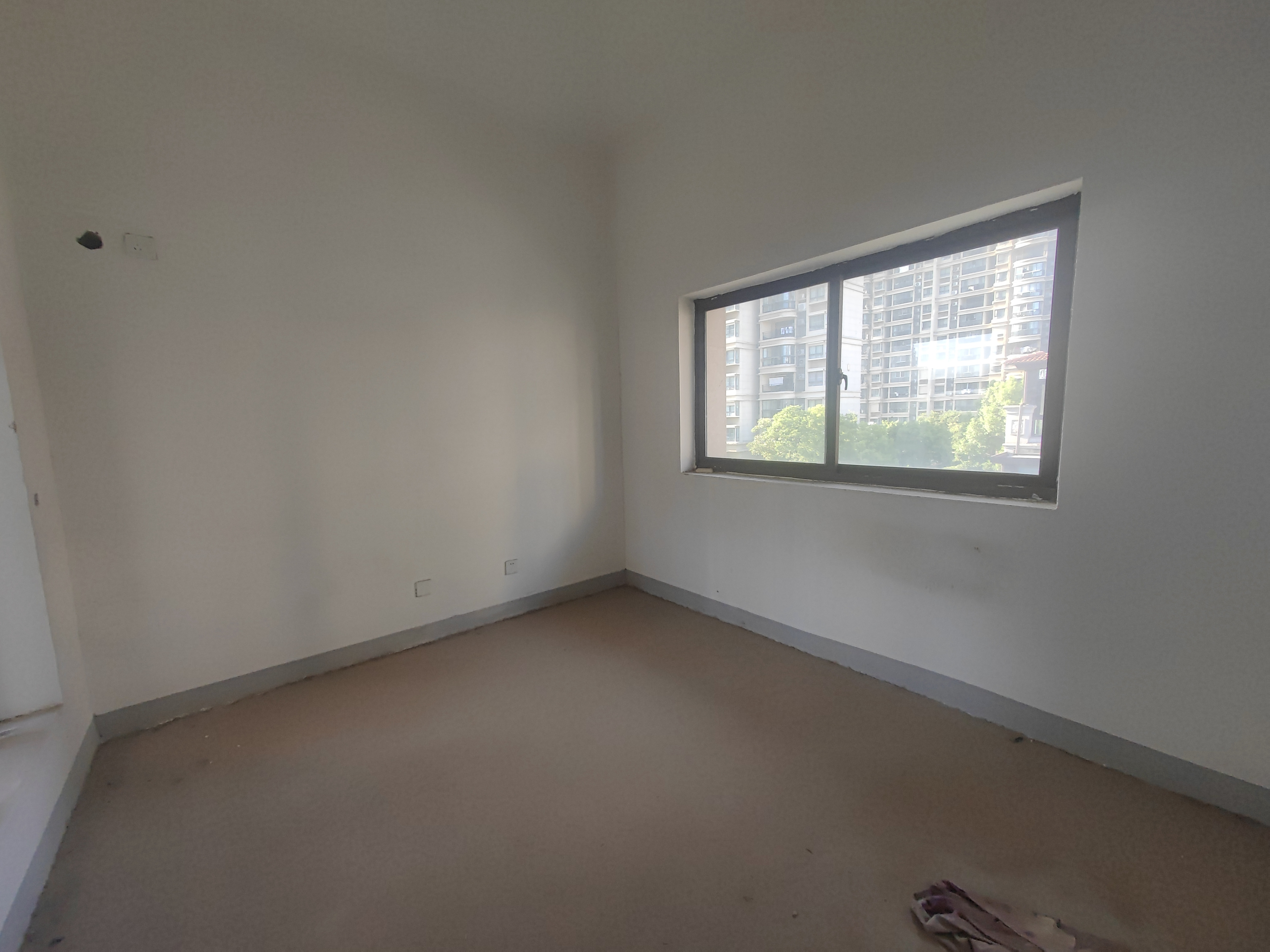 碧桂园(南通经济技术开发区) 5室2厅3卫 245m&sup2;