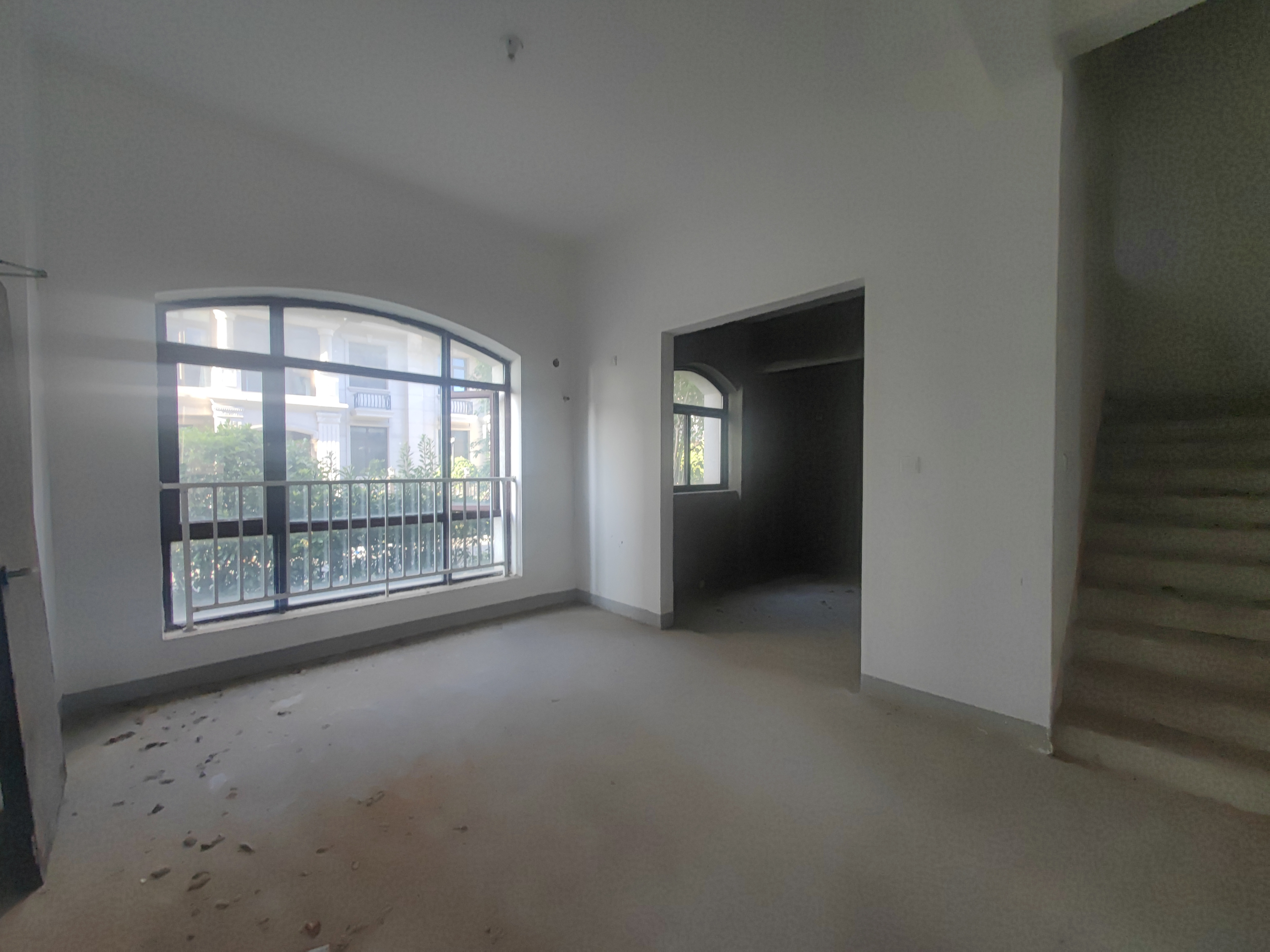 碧桂园(南通经济技术开发区) 5室2厅3卫 245m&sup2;