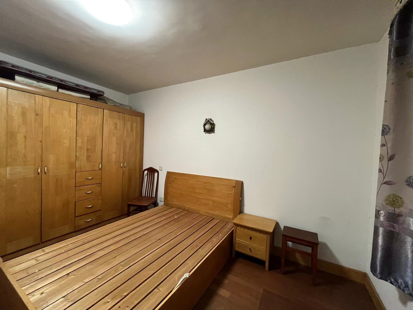 桃坞路服饰城 2室1厅1卫 81m&sup2;