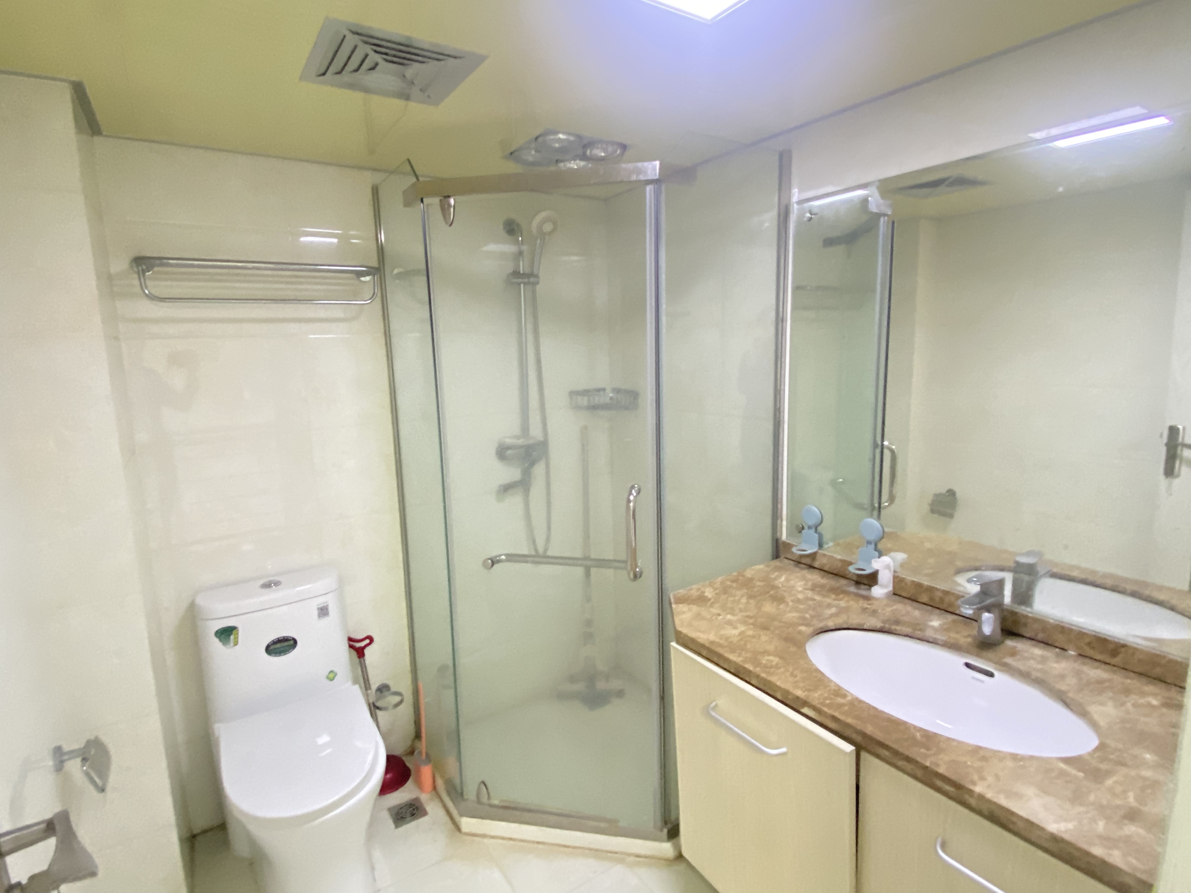 华都商业广场 2室1厅1卫 68.33m&sup2;