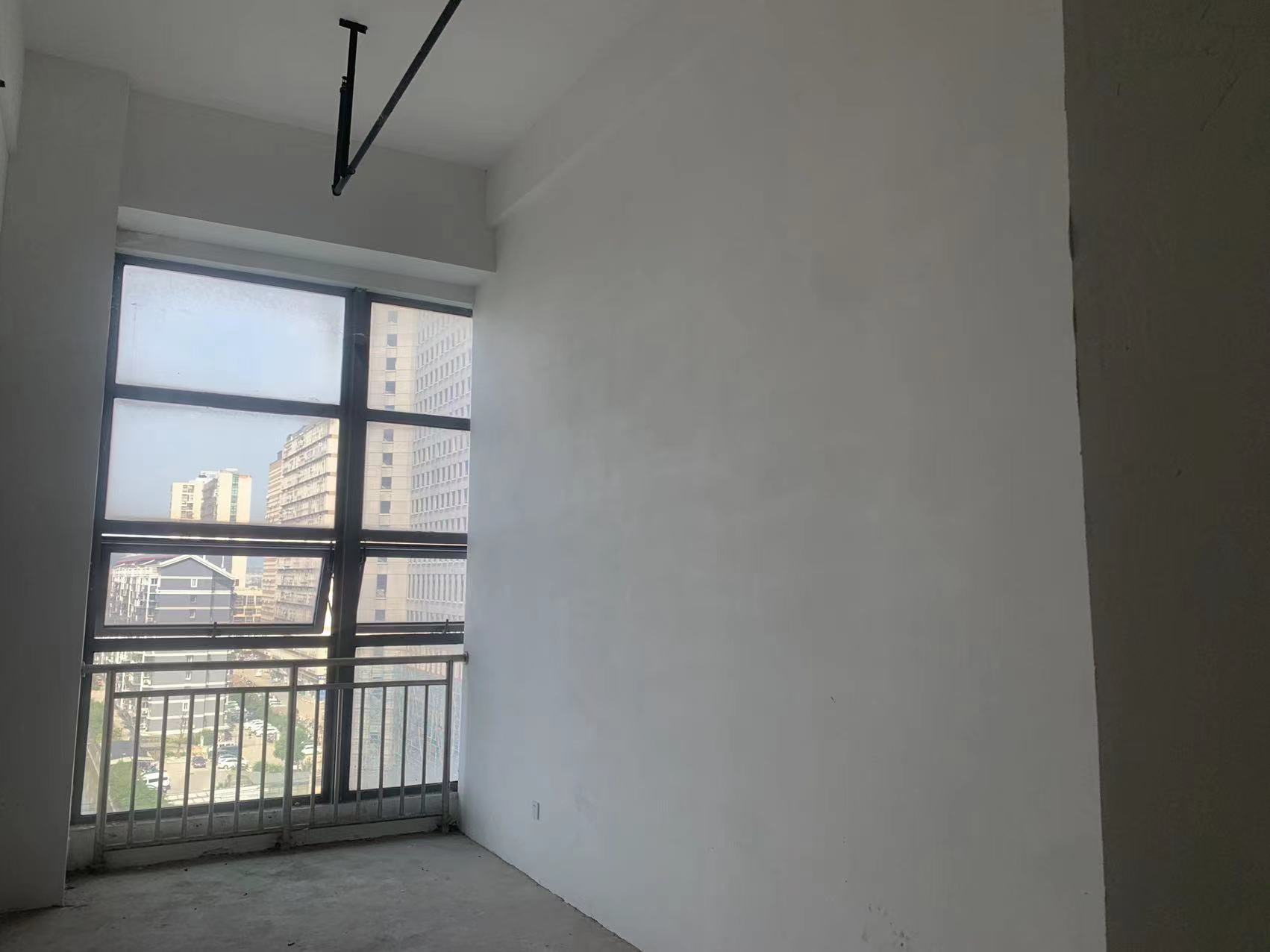 赛格时代广场 1室0厅1卫 38m&sup2;
