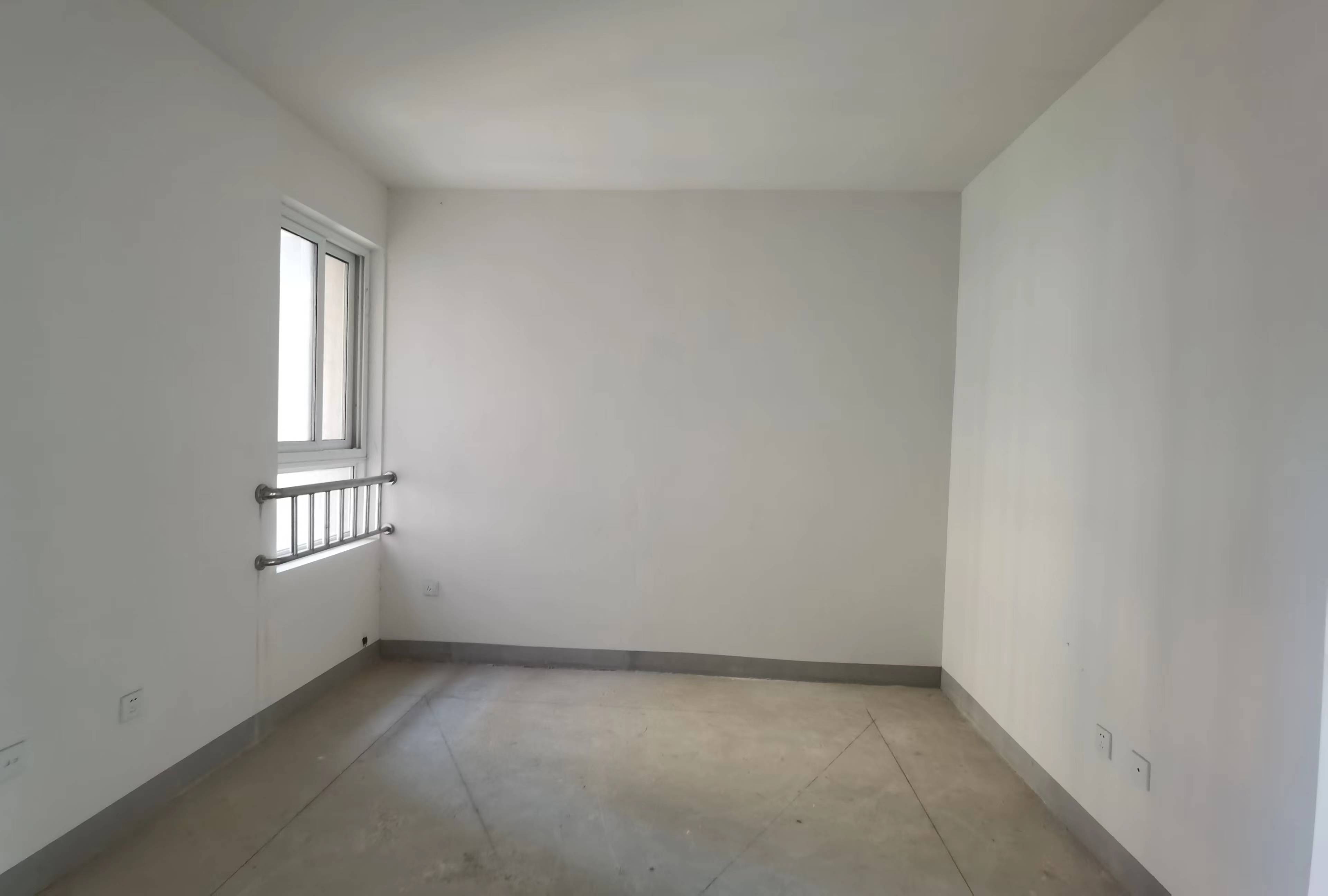 金韵华庭 2室2厅1卫 81m²