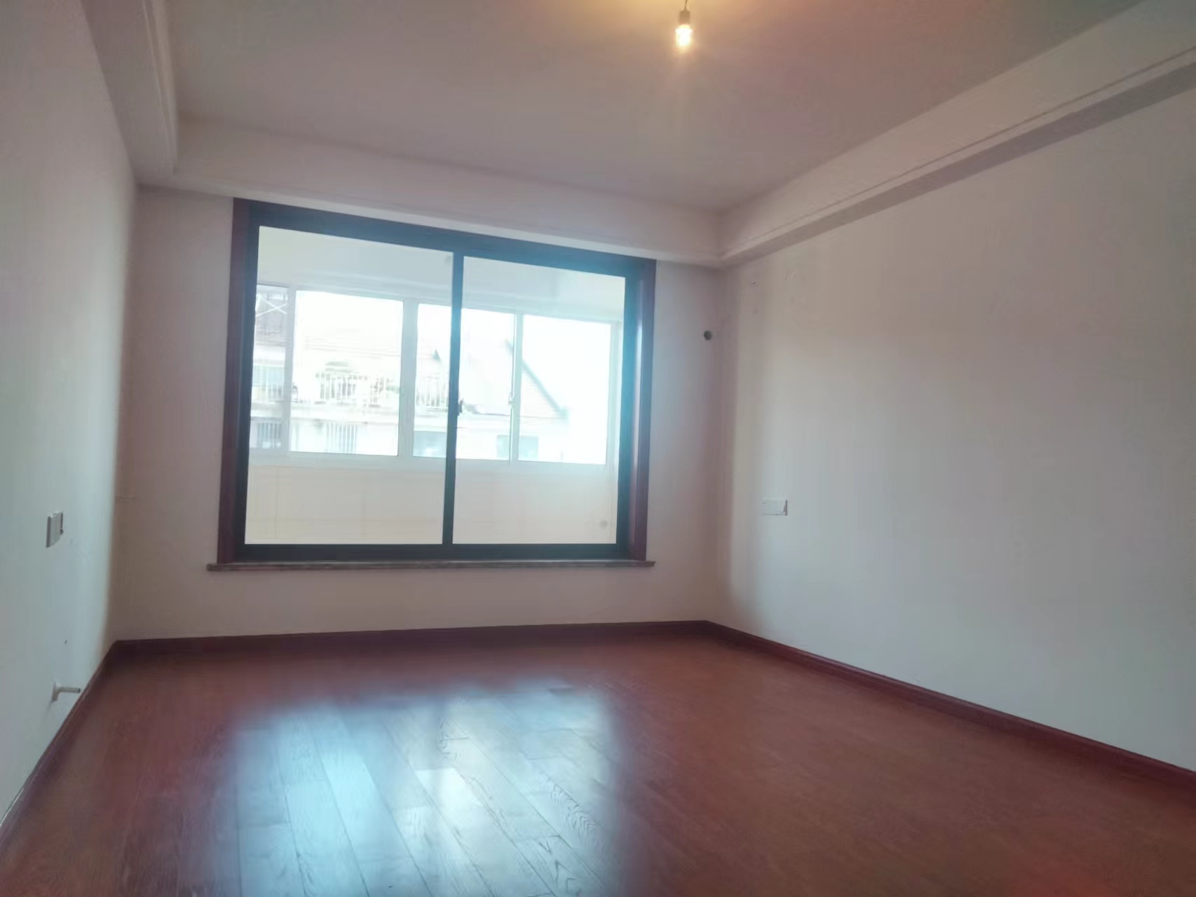 文峰北苑北区 5室2厅2卫 127.00m&sup2;