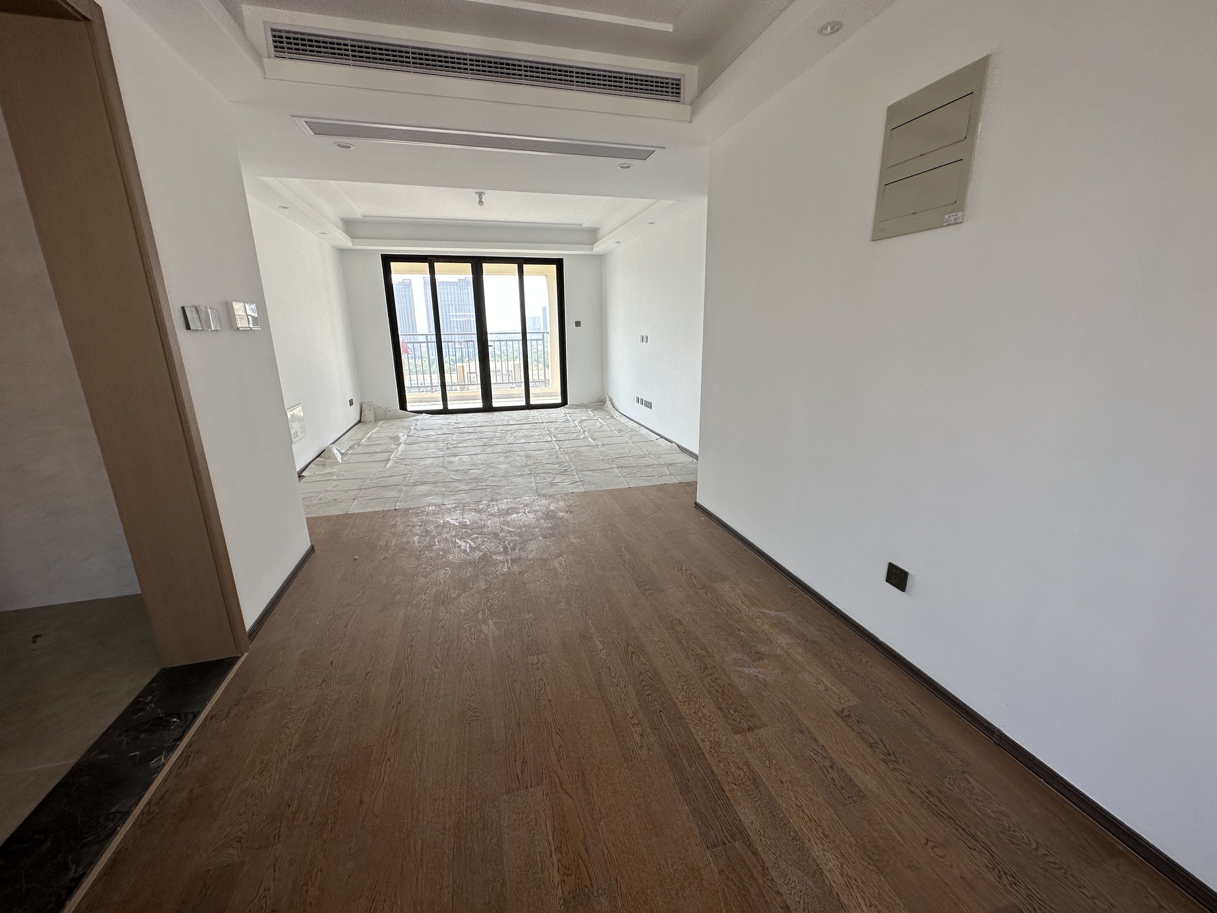 春风南岸西园 4室2厅2卫 136.00m&sup2;