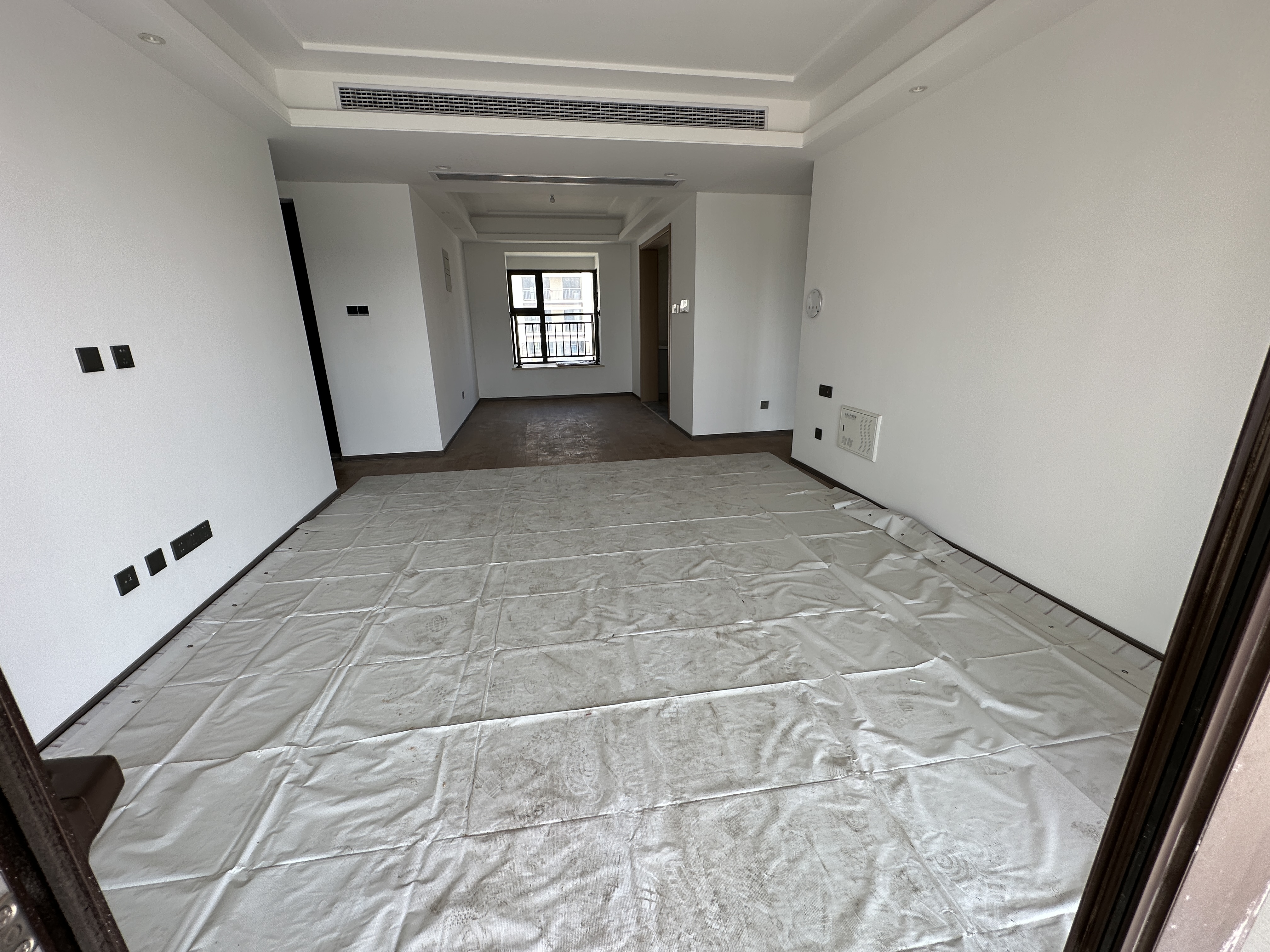 春风南岸西园 4室2厅2卫 136.00m&sup2;