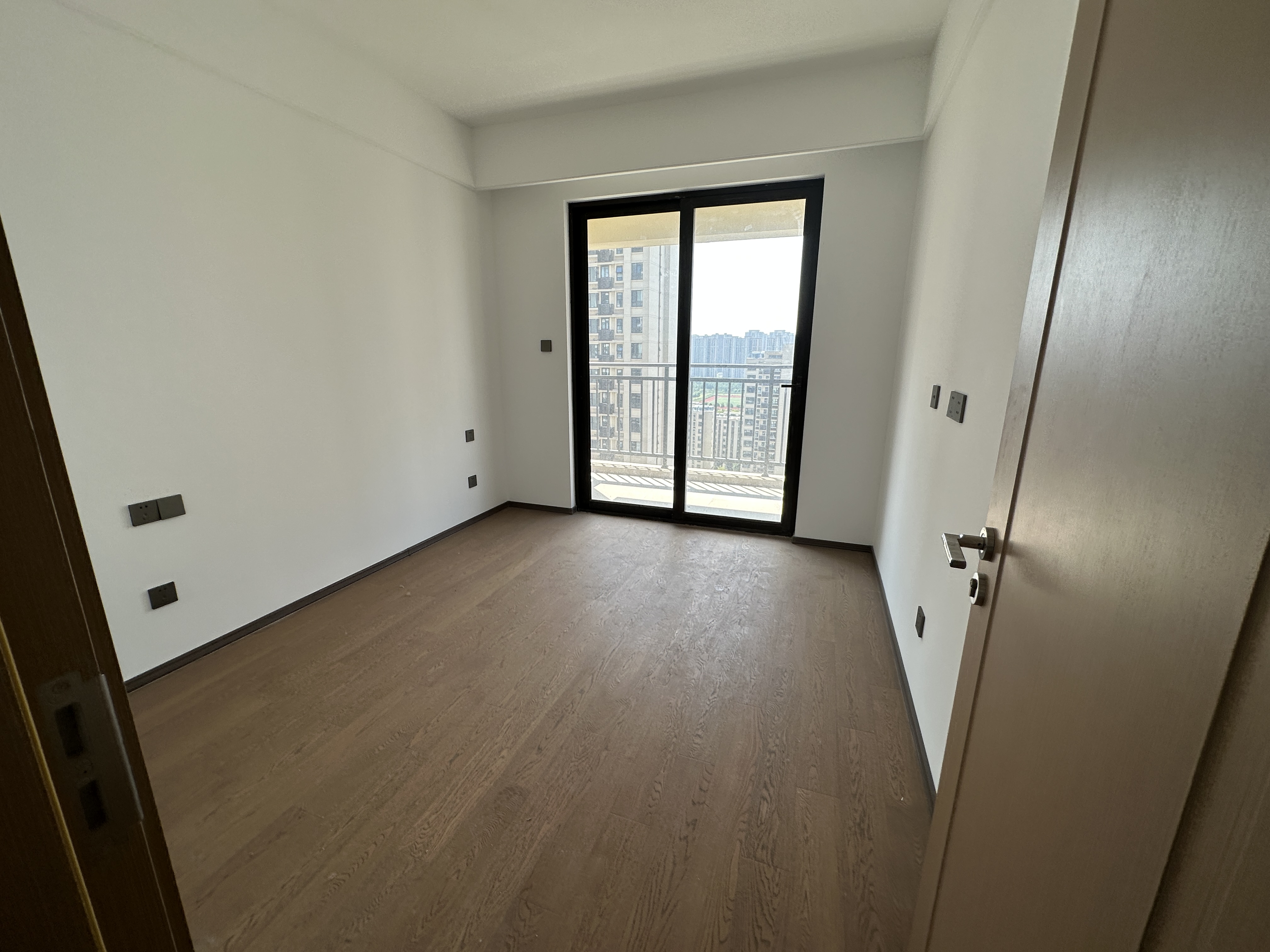 春风南岸西园 3室2厅2卫 123m&sup2;
