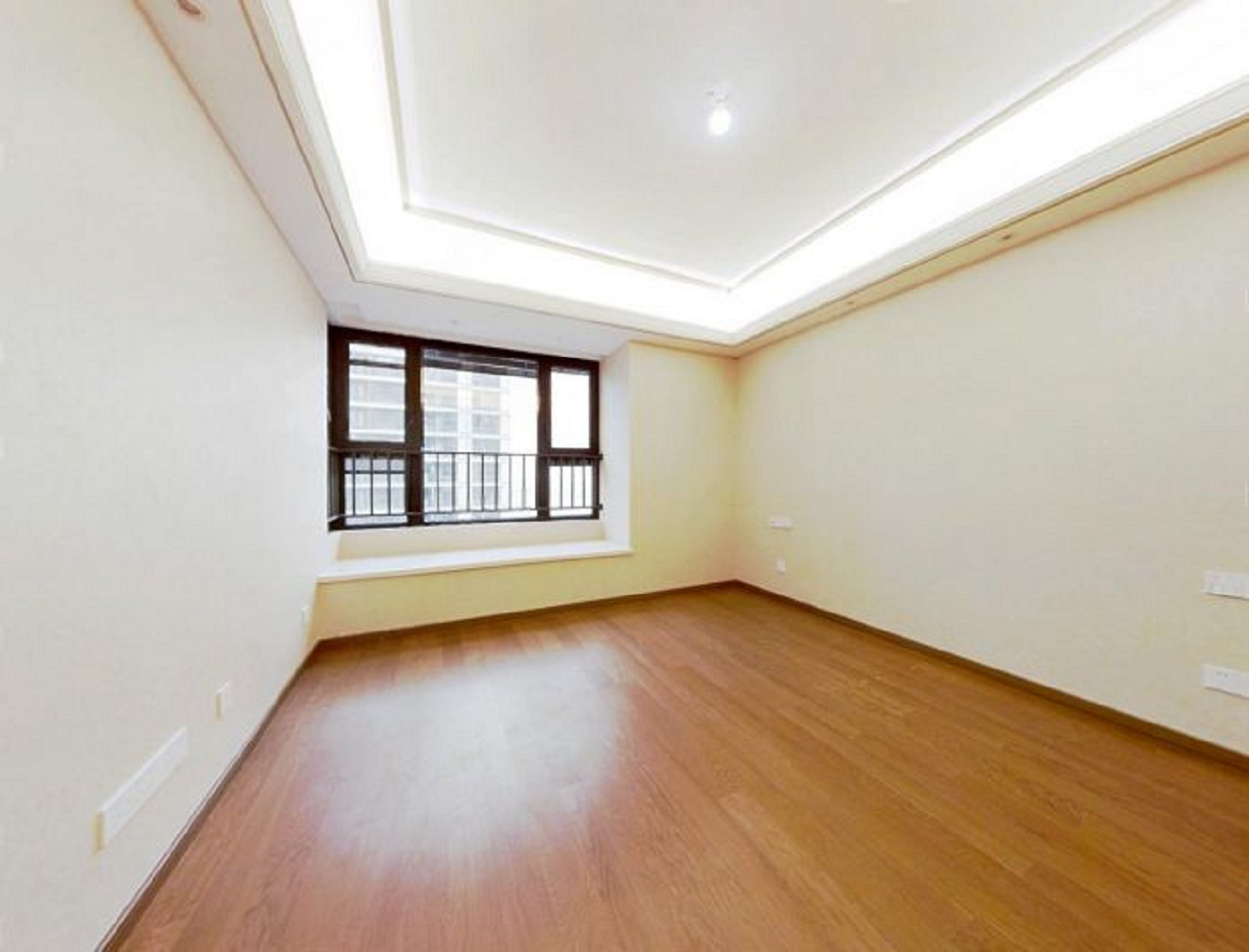 绿城沁园 3室1厅1卫 133m&sup2;