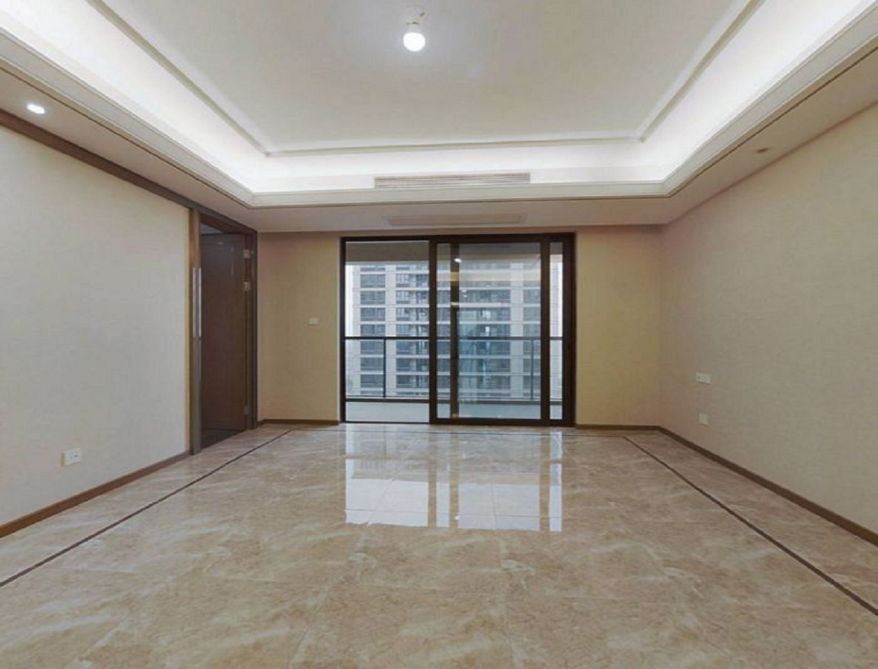 绿城沁园 3室1厅1卫 133m&sup2;