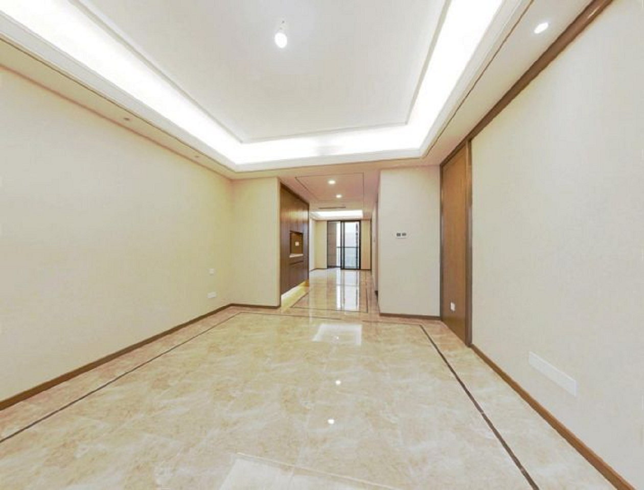绿城沁园 3室1厅1卫 133m&sup2;