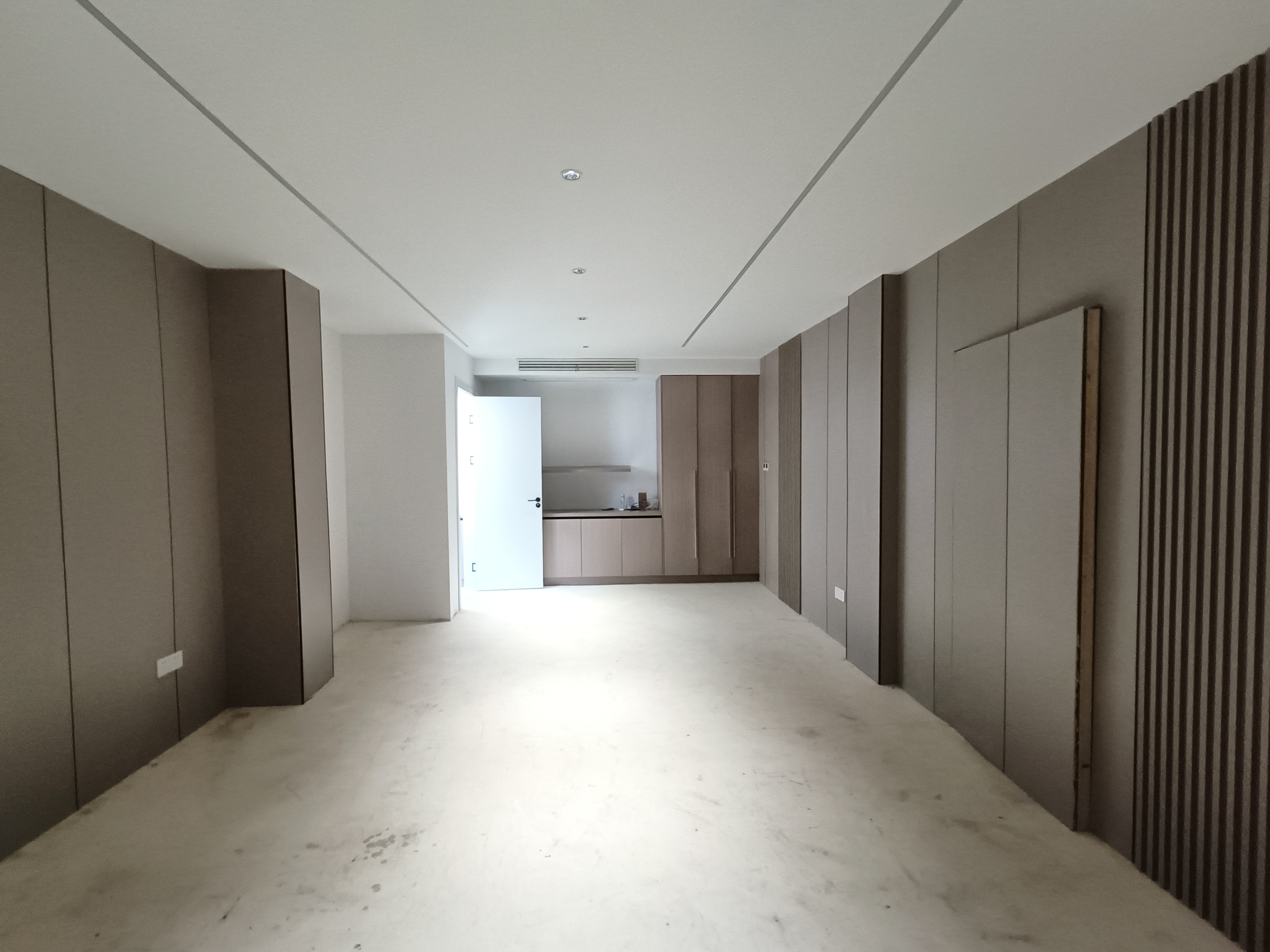 城市嘉苑 5室2厅2卫 220m&sup2;