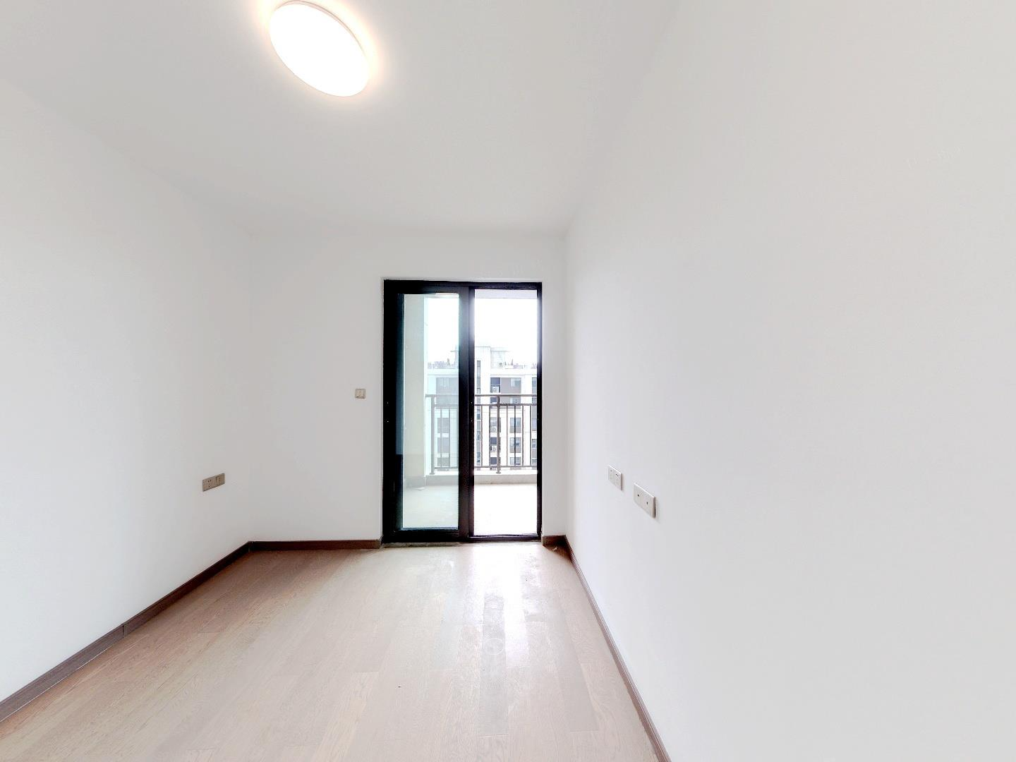 中海上东区 3室2厅2卫 125m&sup2;