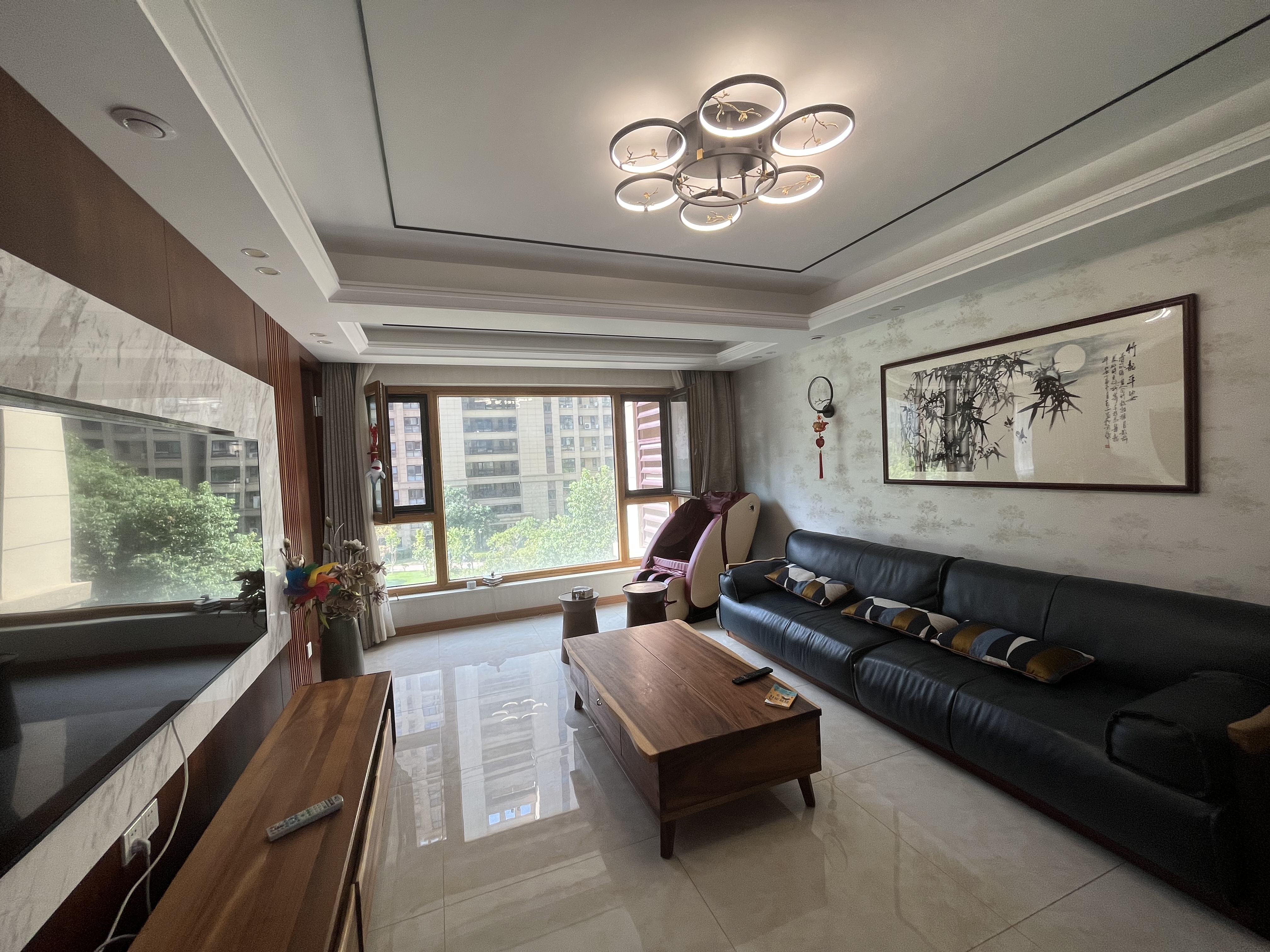 世茂新界 4室2厅2卫 138.34m&sup2;