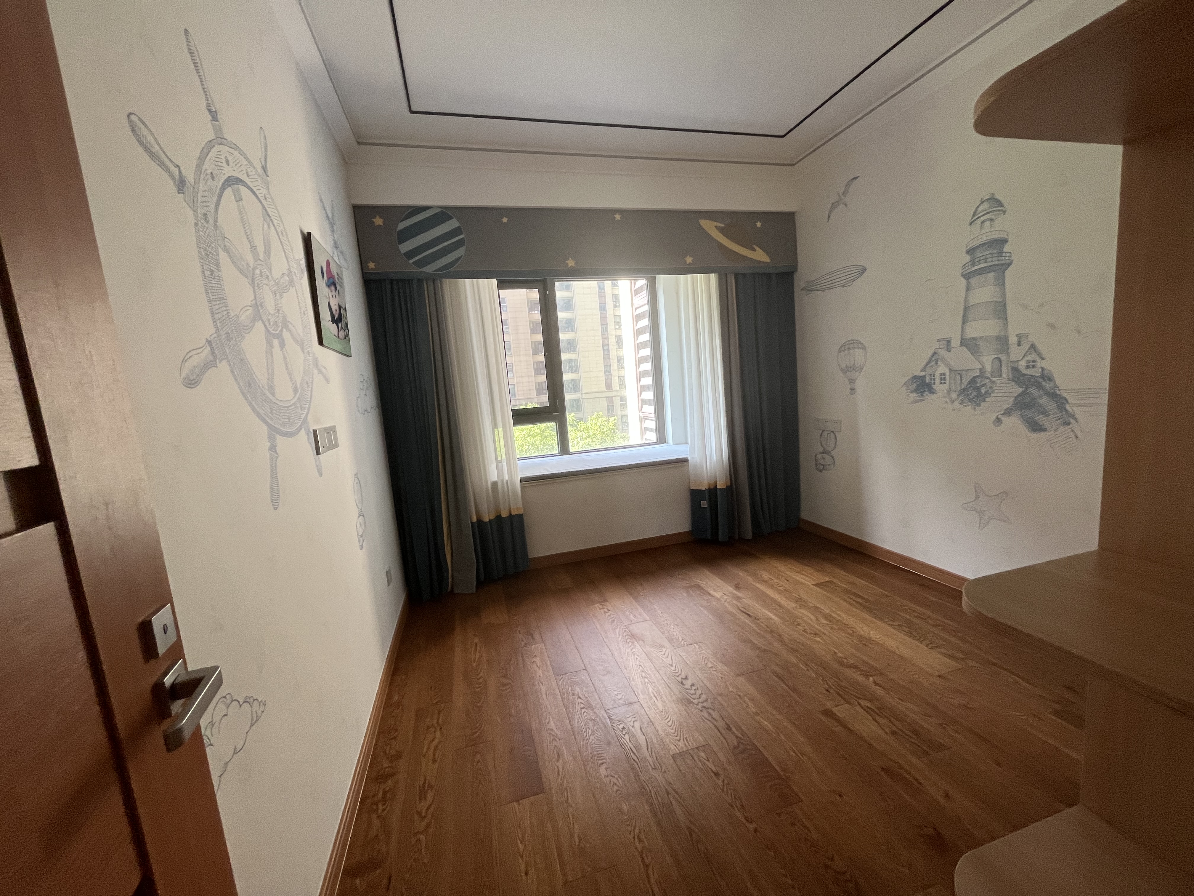 世茂新界 4室2厅2卫 138.34m&sup2;