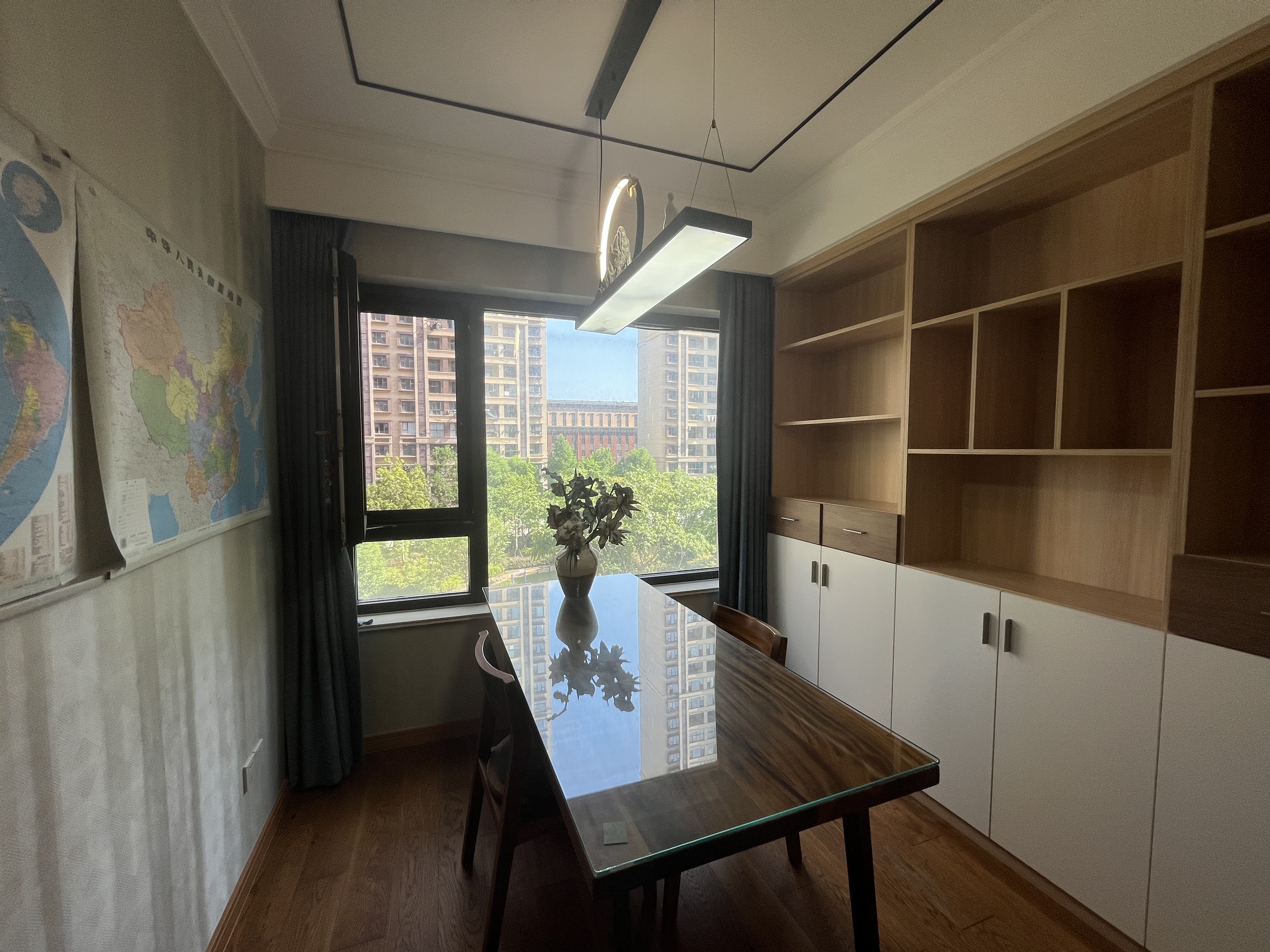 世茂新界 4室2厅2卫 138.34m&sup2;