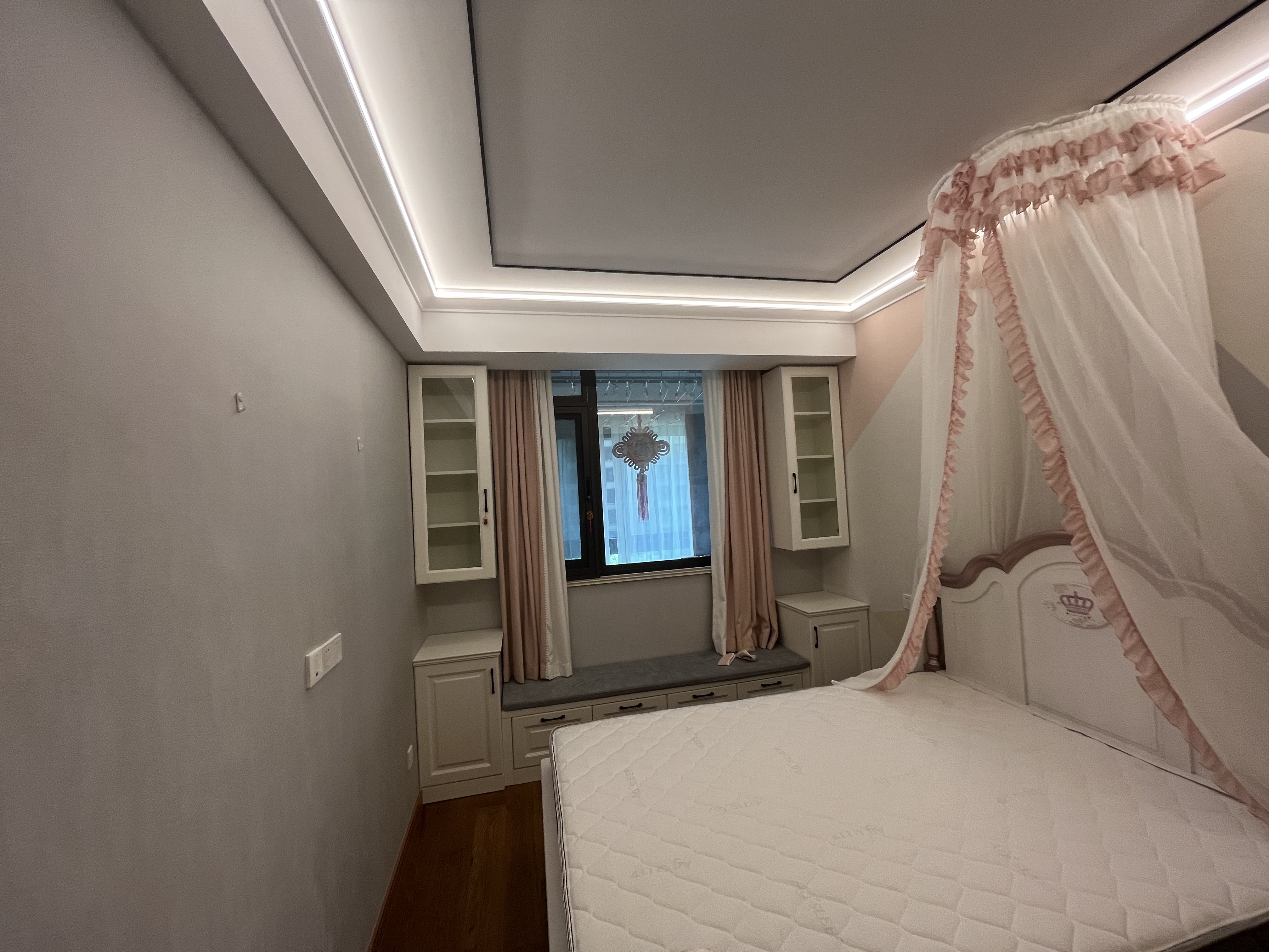 世茂新界 4室2厅2卫 138.34m&sup2;