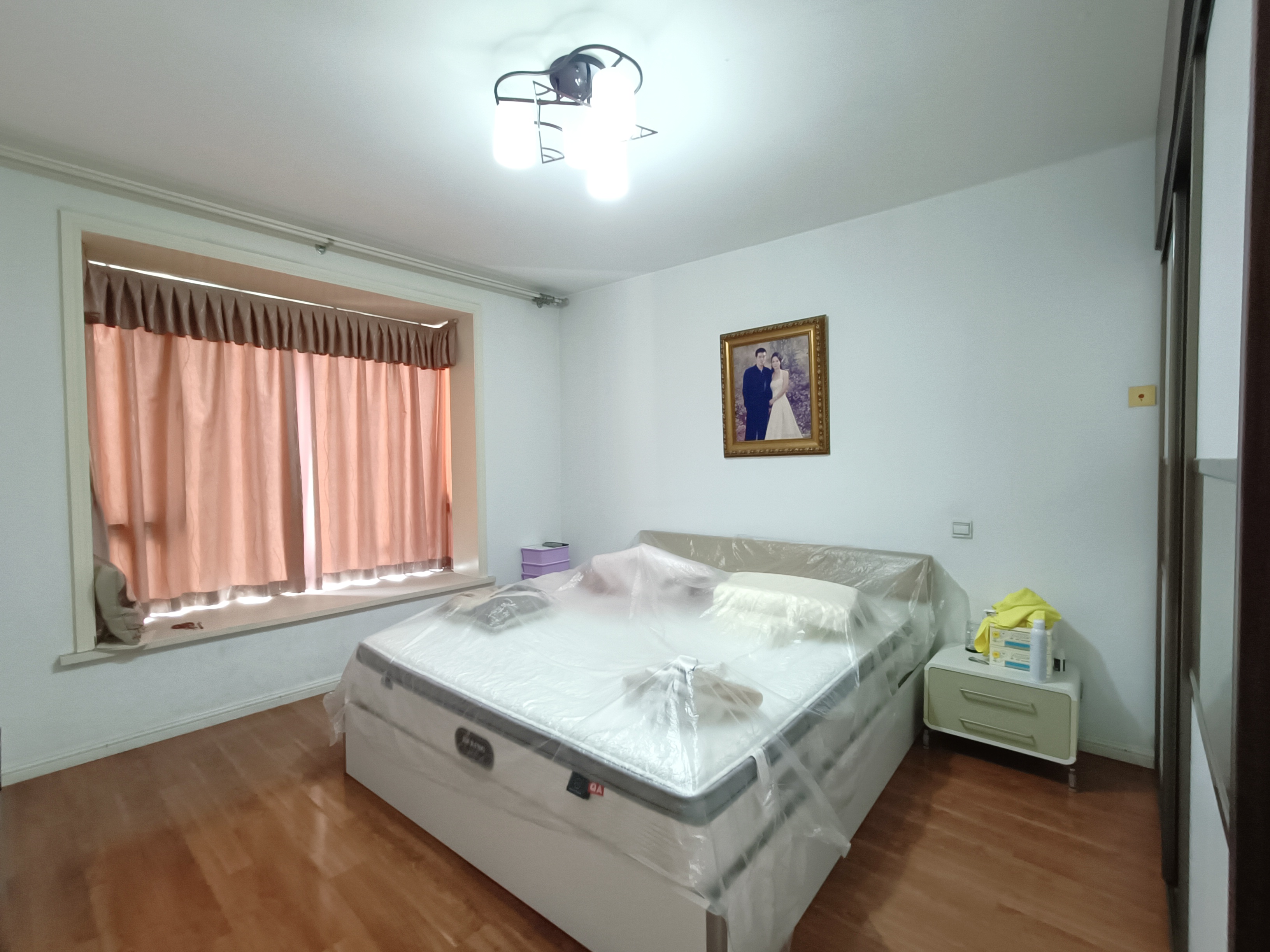天安花园 3室2厅2卫 147.43m&sup2;