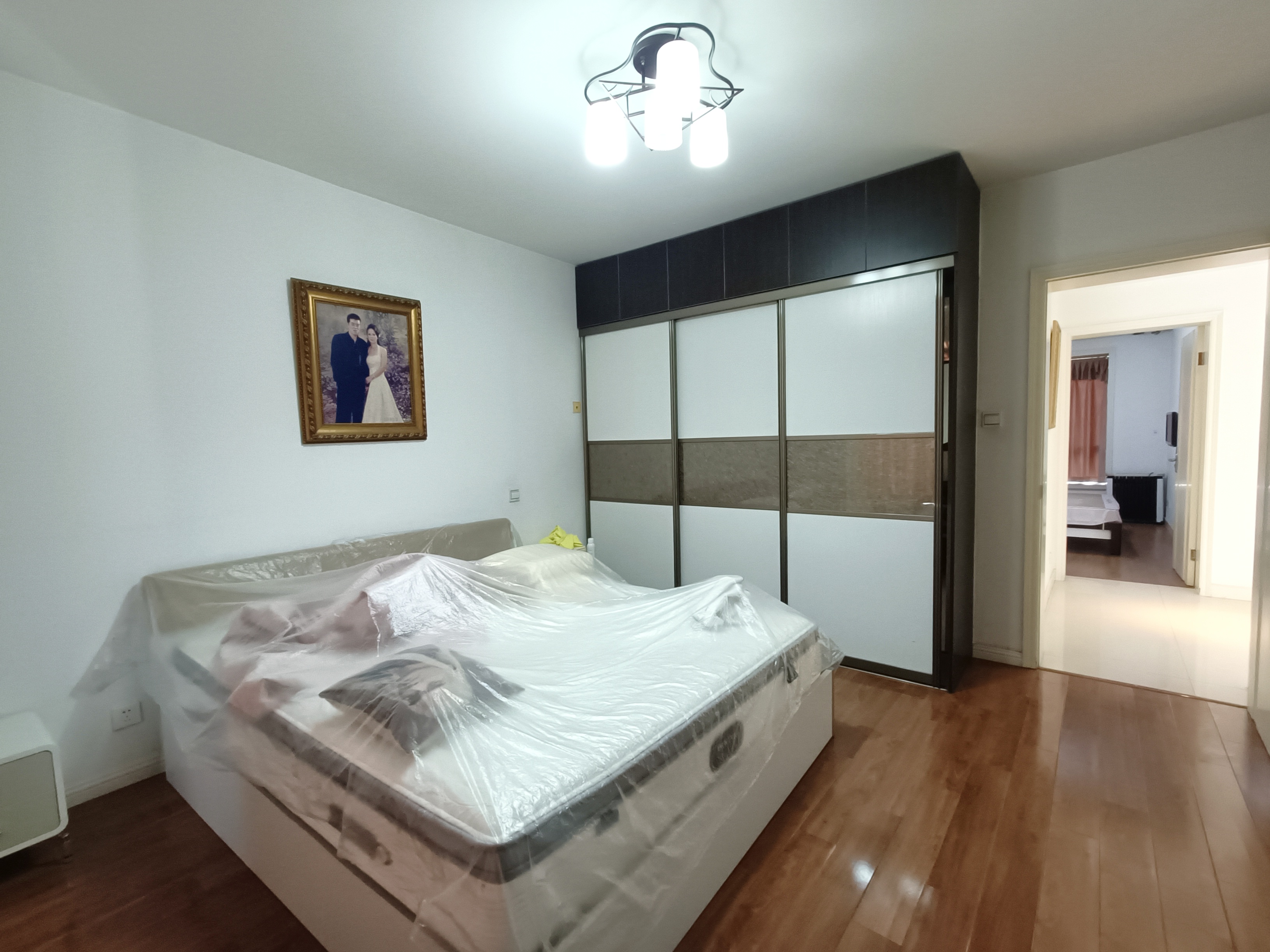 天安花园 3室2厅2卫 147.43m&sup2;