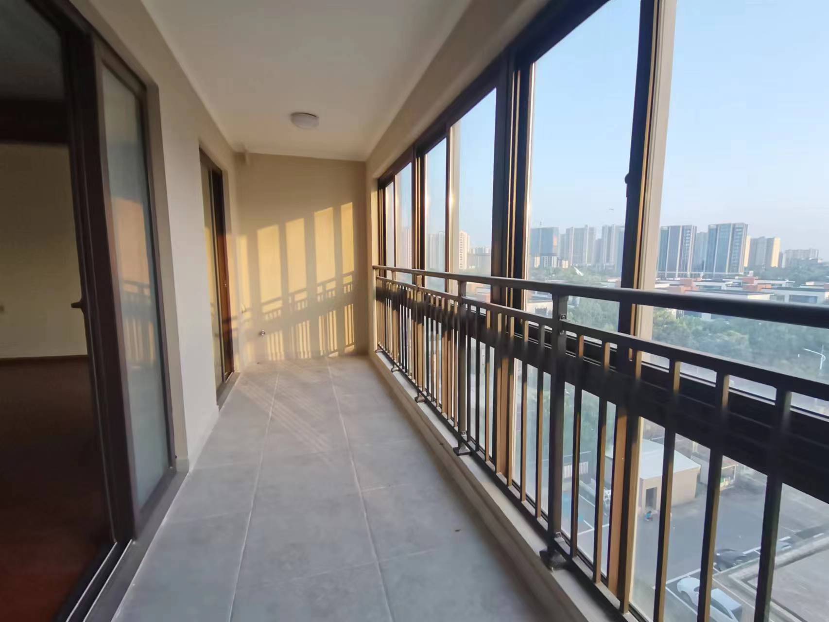 中南万科大都会 3室2厅2卫 131.29m&sup2;