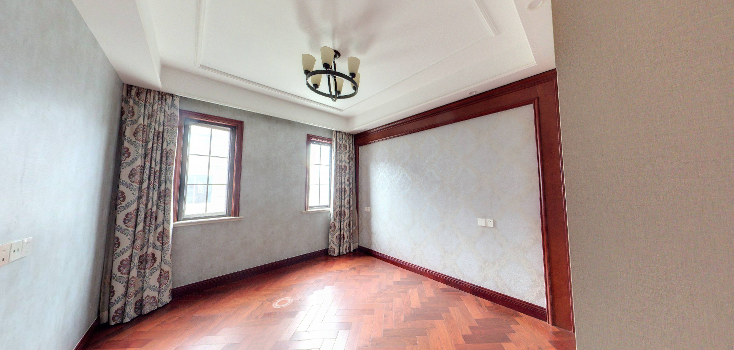 南通壹城水清木华 5室2厅3卫 235m&sup2;