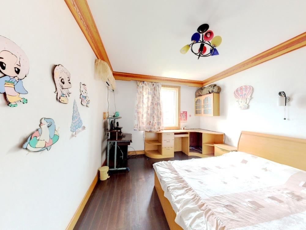 濠西园 3室2厅1卫 120m&sup2;