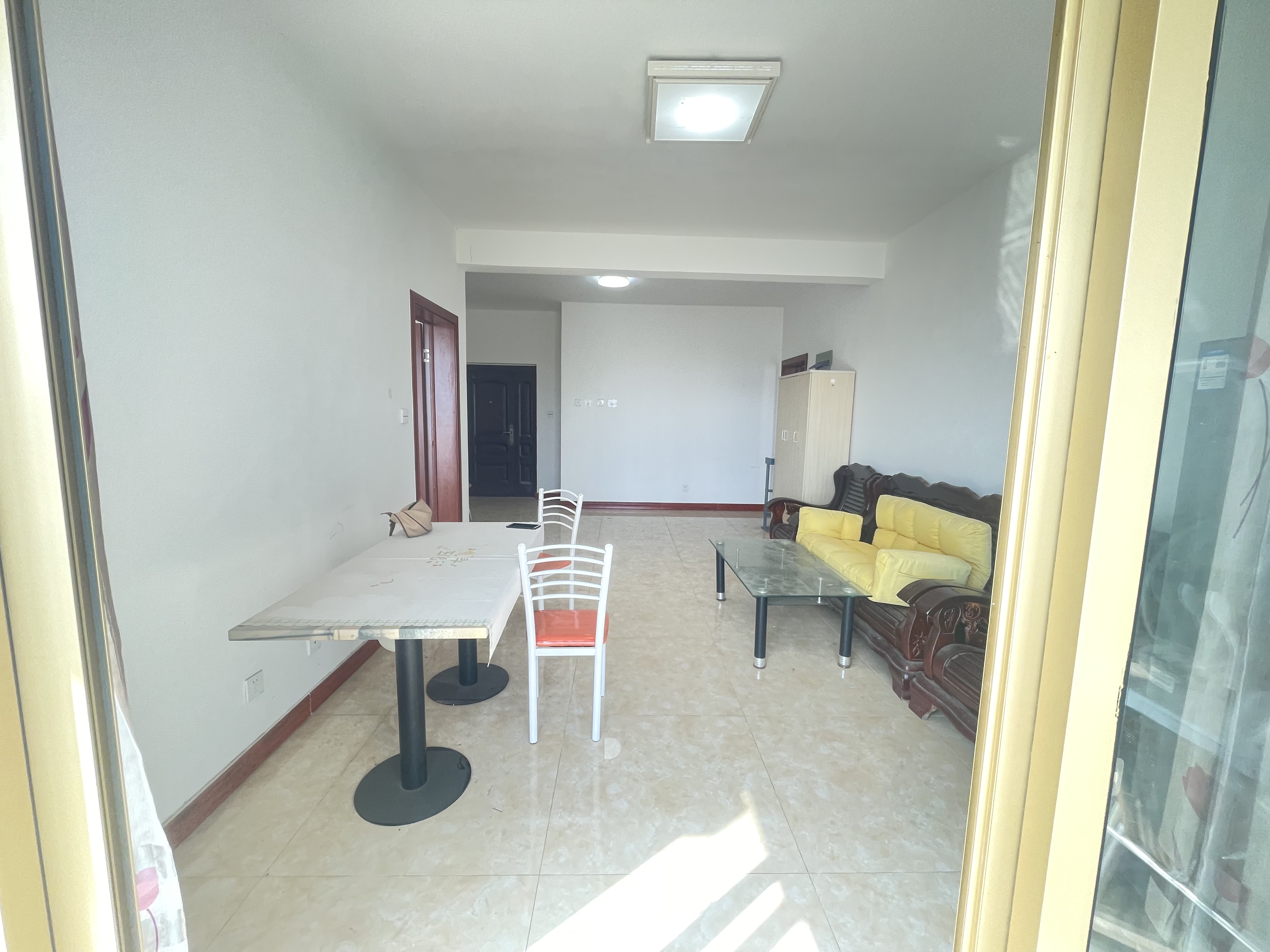 恒盛豪庭 2室2厅1卫 95.00m&sup2;