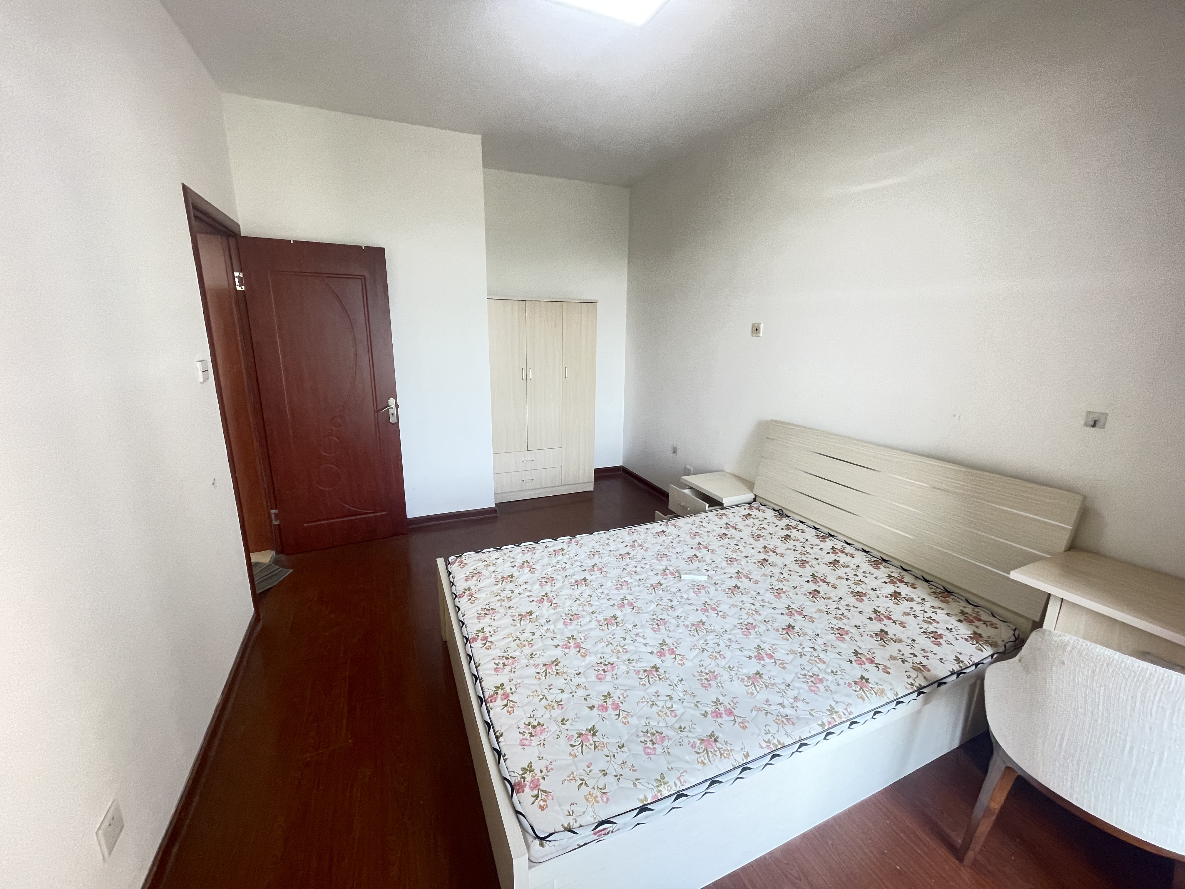 恒盛豪庭 2室2厅1卫 95.00m&sup2;