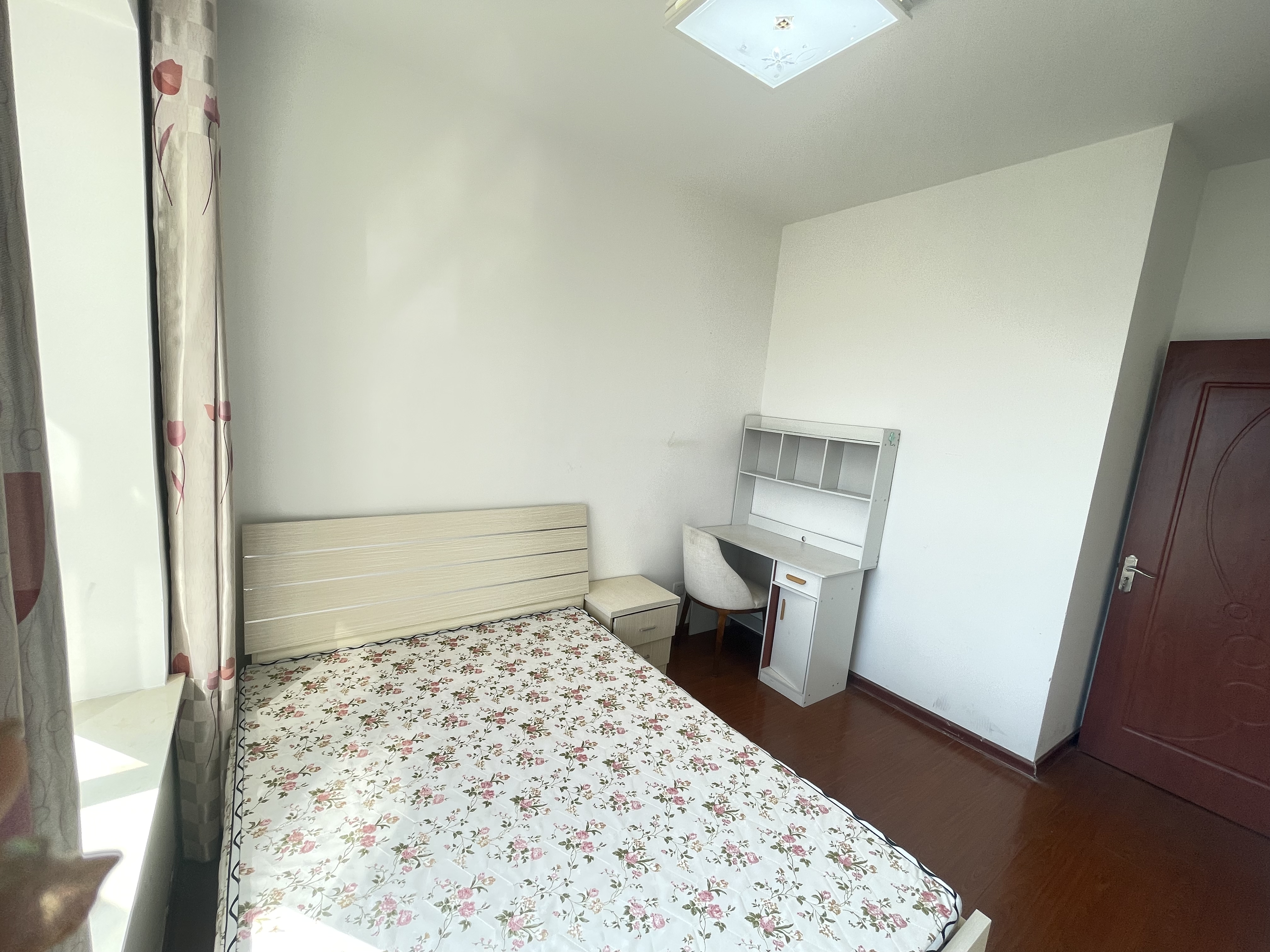 恒盛豪庭 2室2厅1卫 95.00m&sup2;