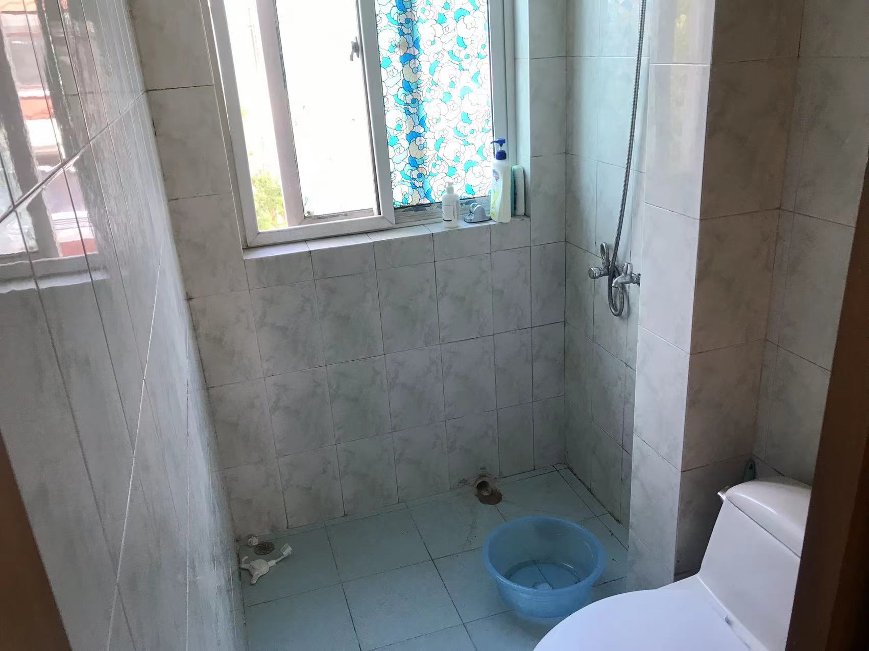 光明新村 3室2厅1卫 94.68m&sup2;
