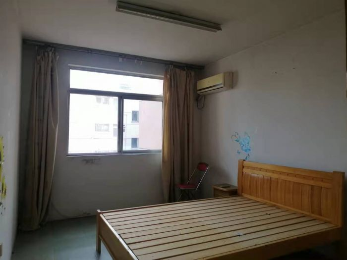 文峰新村 2室1厅1卫 70m&sup2;