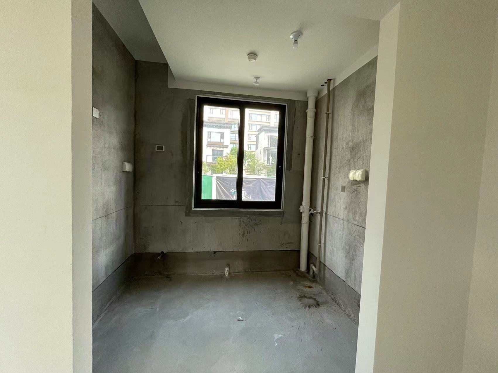 春风南岸西园 5室2厅4卫 138m&sup2;