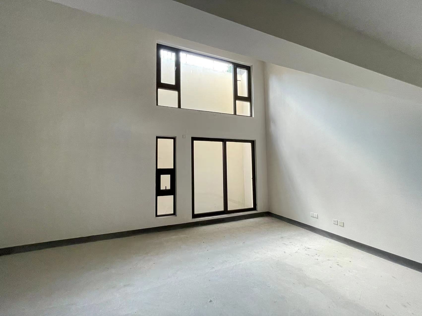 春风南岸西园 5室2厅4卫 138m&sup2;