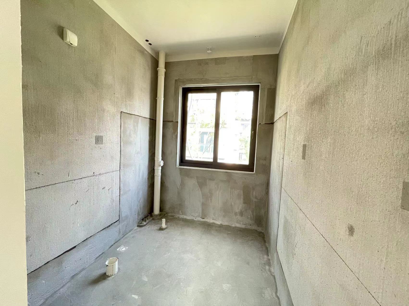 春风南岸西园 5室2厅4卫 138m&sup2;